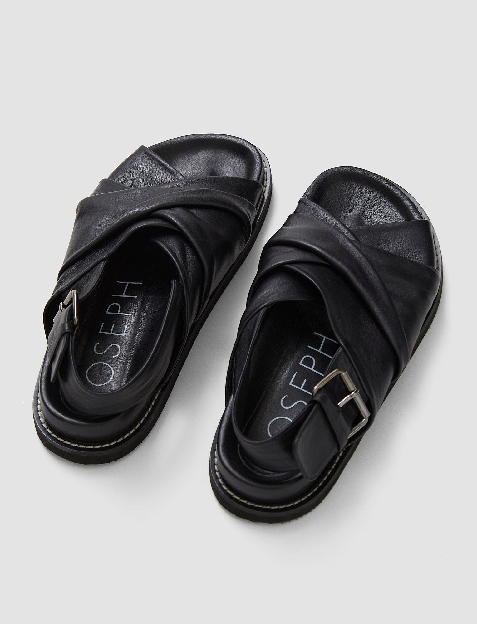 noir-sandales-jazzy-a-brides-en-cuir-JOSEPH