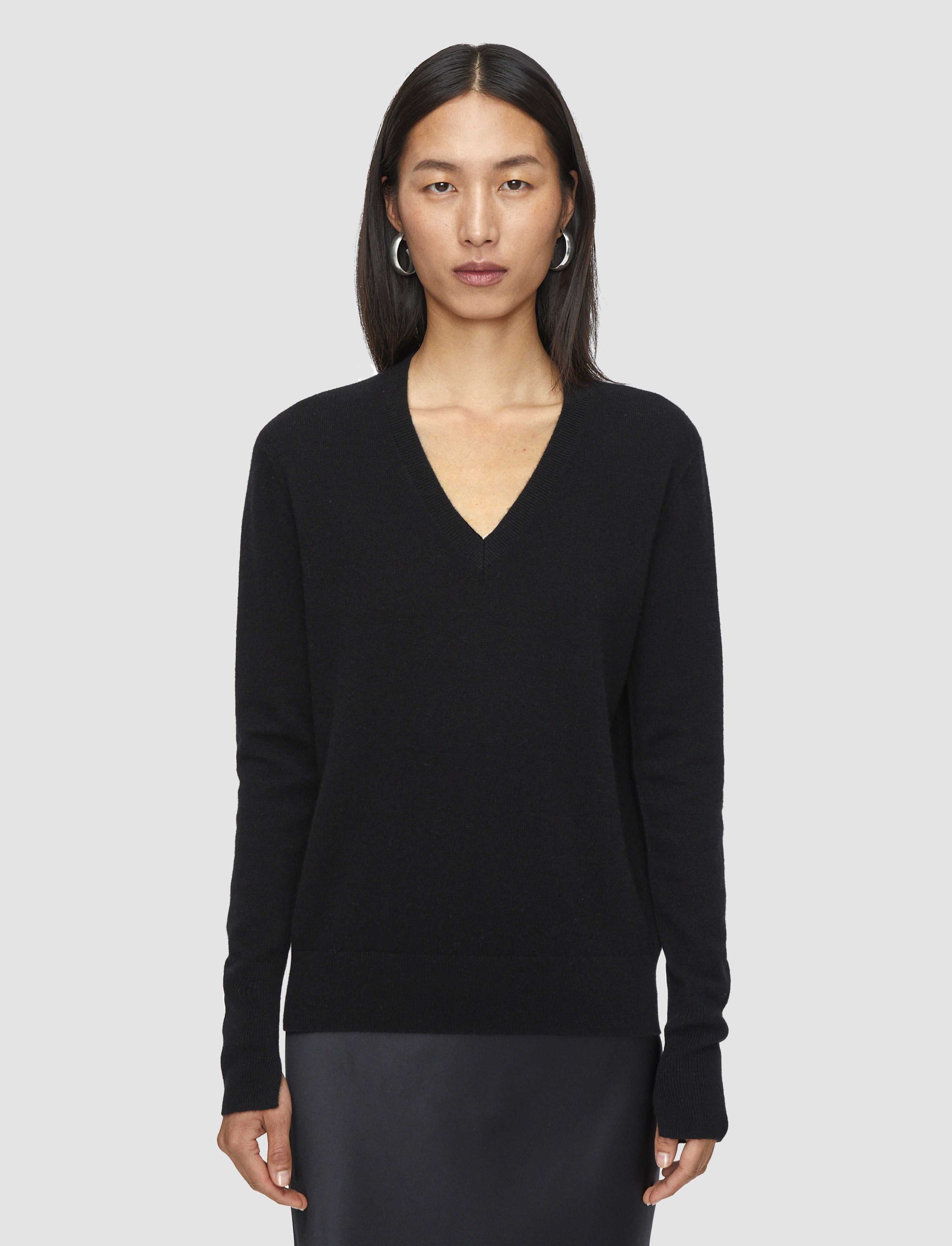 ブラック-light-pure-cashmere-vネックジャンパー-JOSEPH