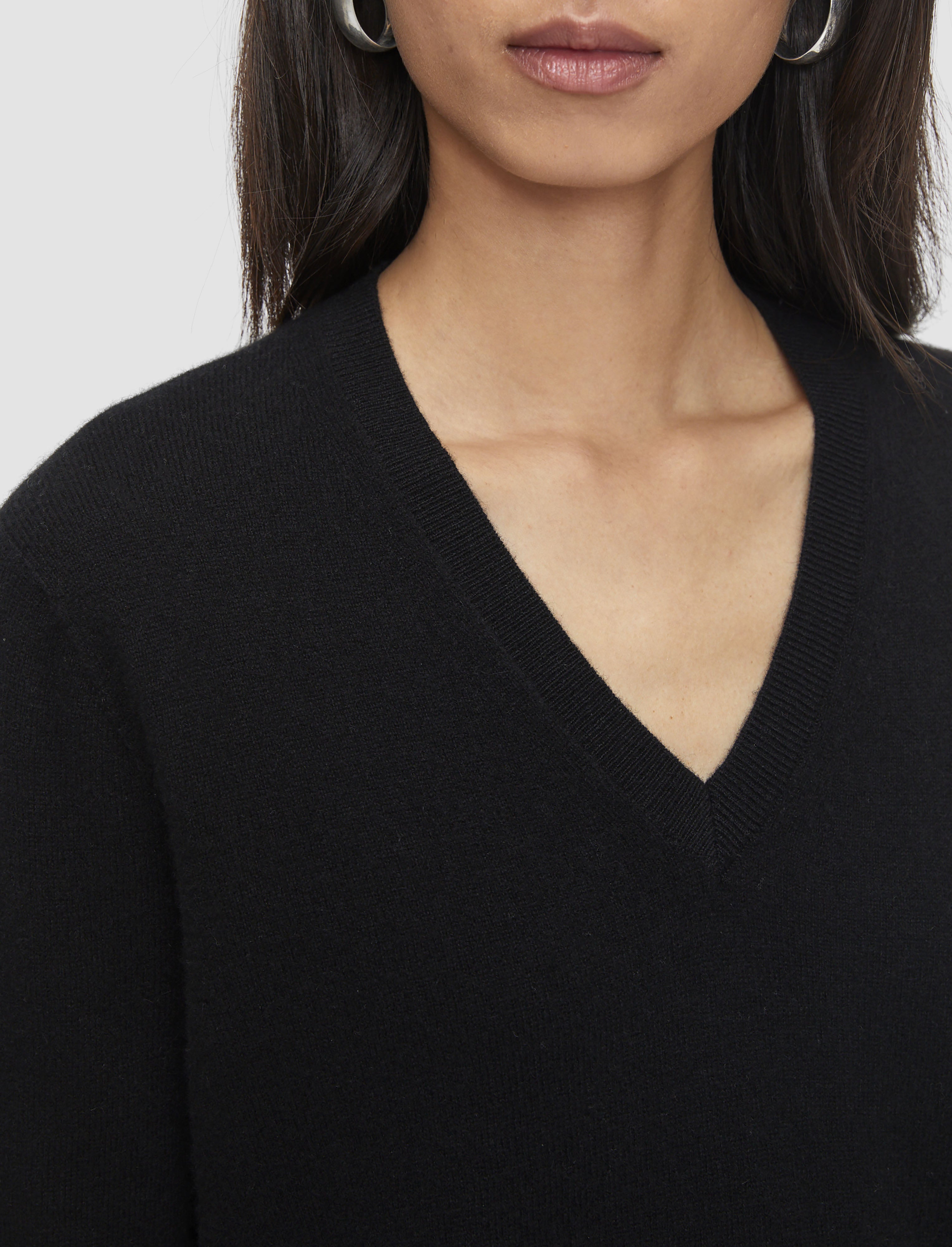 ブラック-light-pure-cashmere-vネックジャンパー-JOSEPH