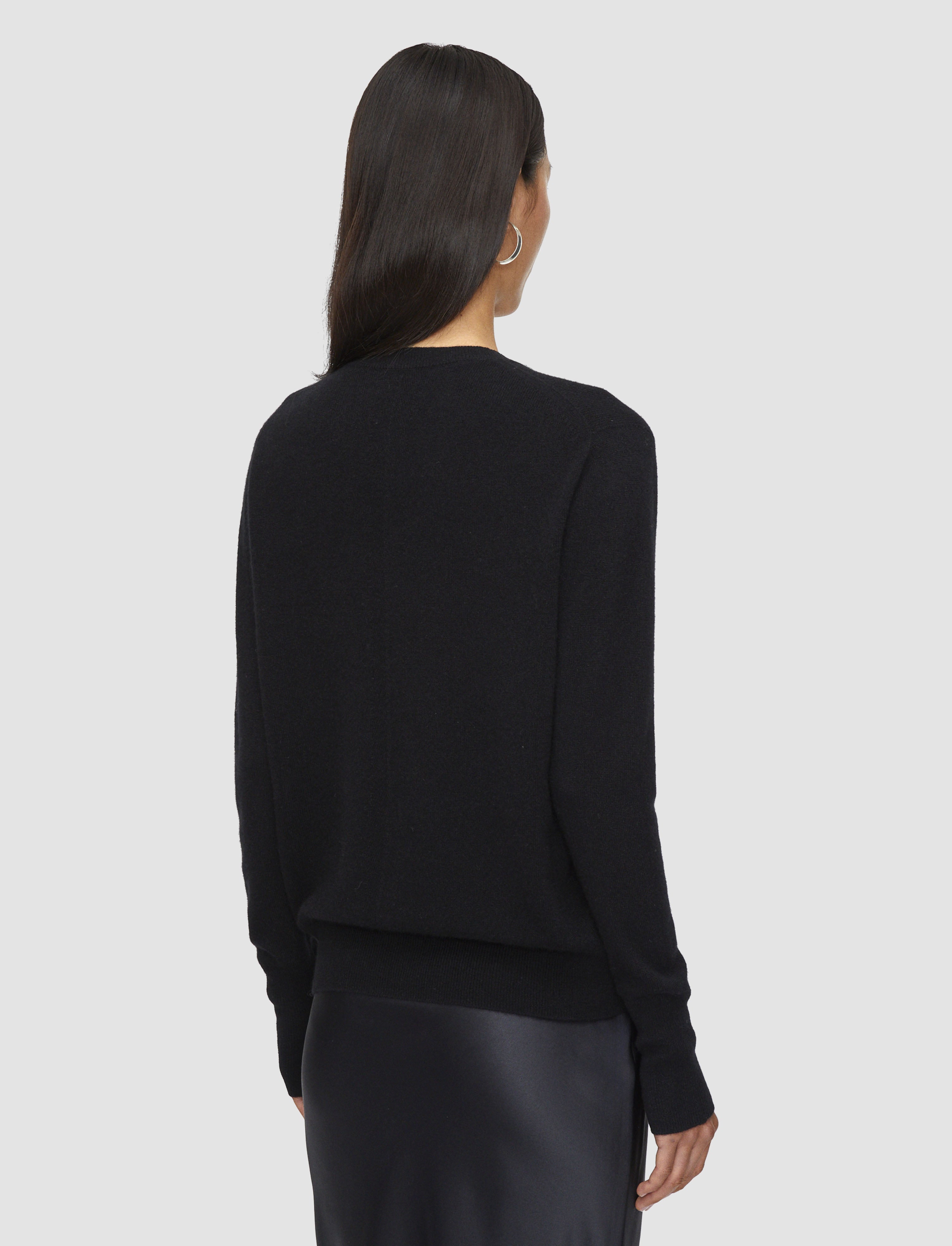 ブラック-light-pure-cashmere-vネックジャンパー-JOSEPH