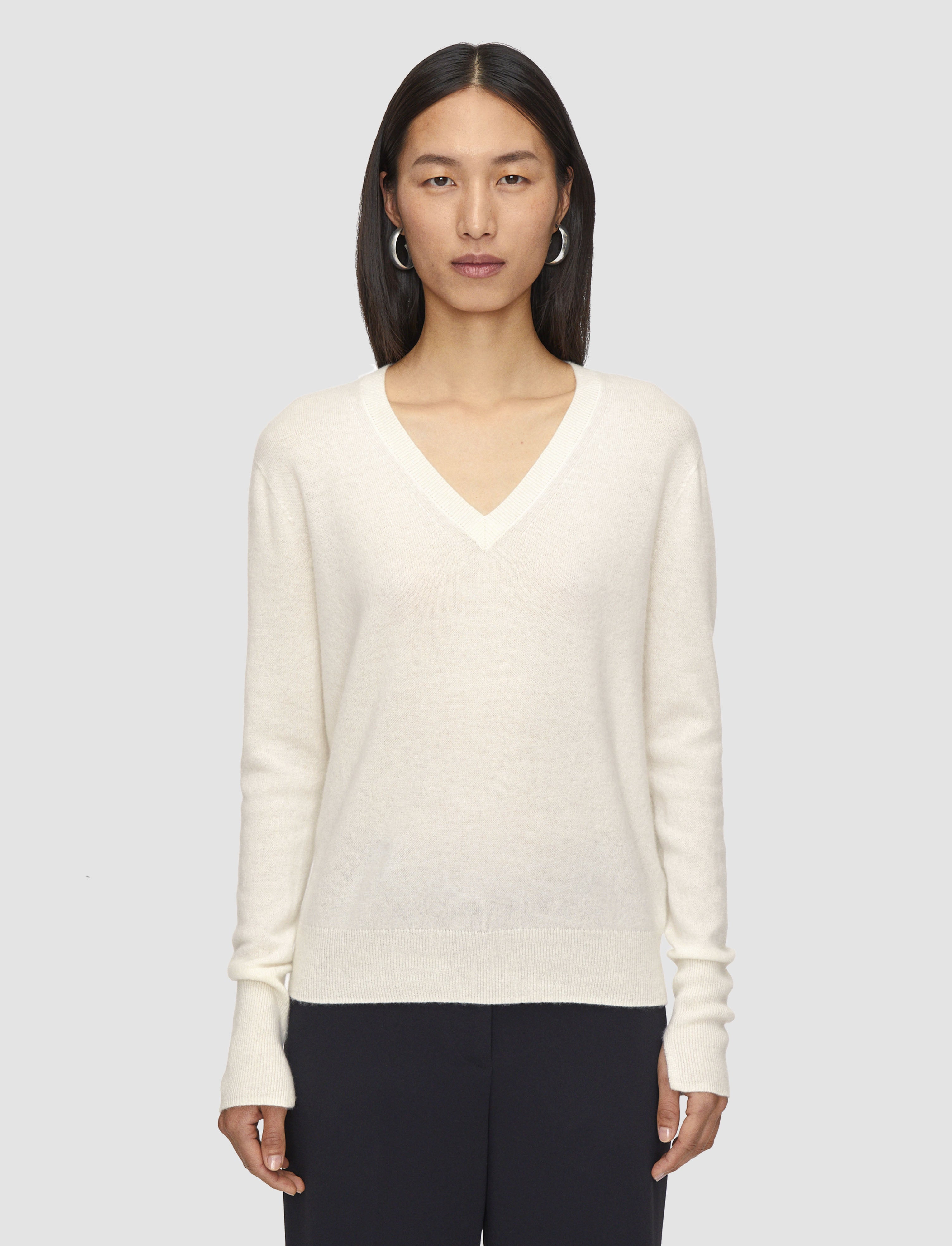 ホワイト-light-pure-cashmere-vネックジャンパー-JOSEPH