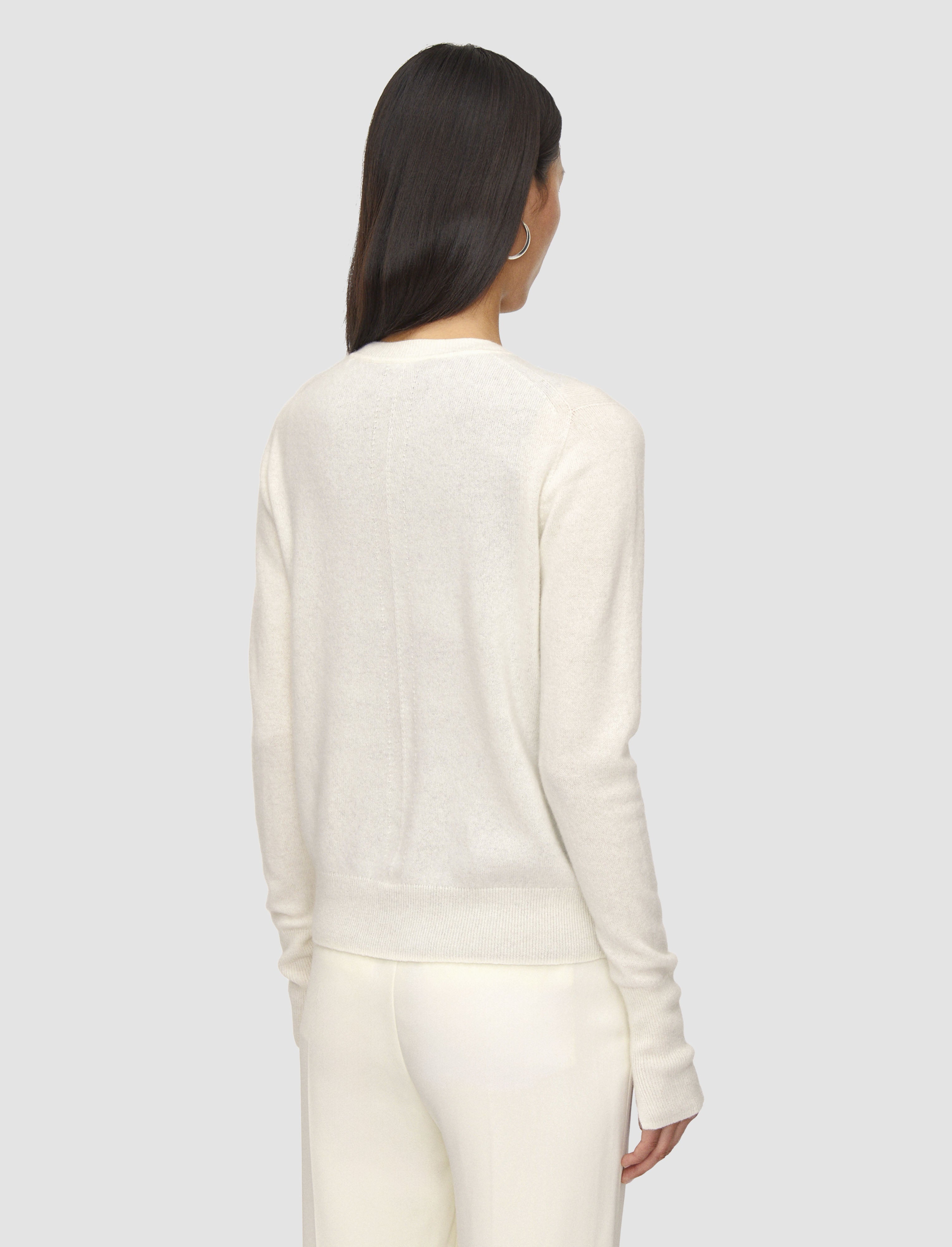 white-pull-col-rond-en-pur-cachemire-leger-JOSEPH