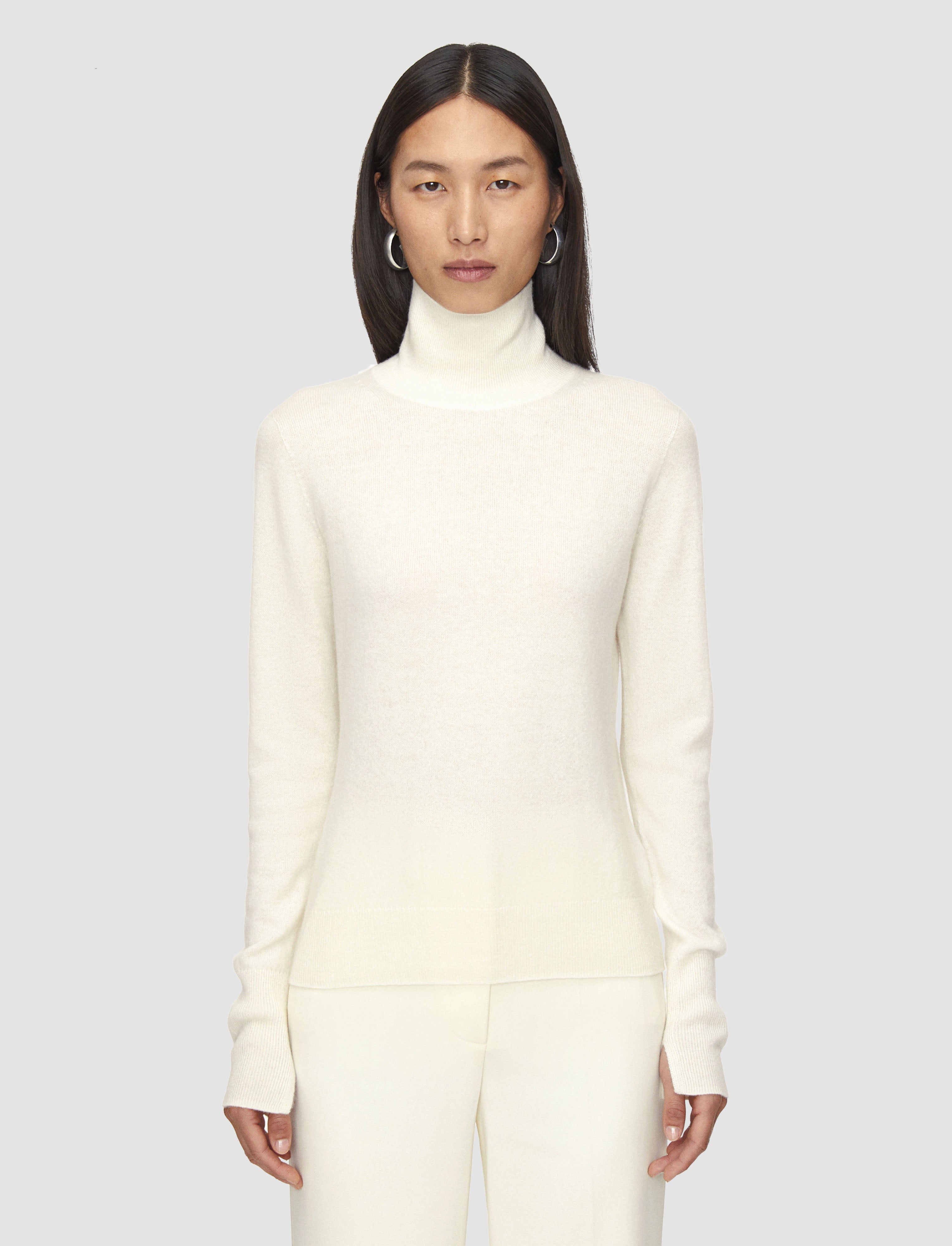 white-pull-col-montant-en-pur-cachemire-leger-JOSEPH