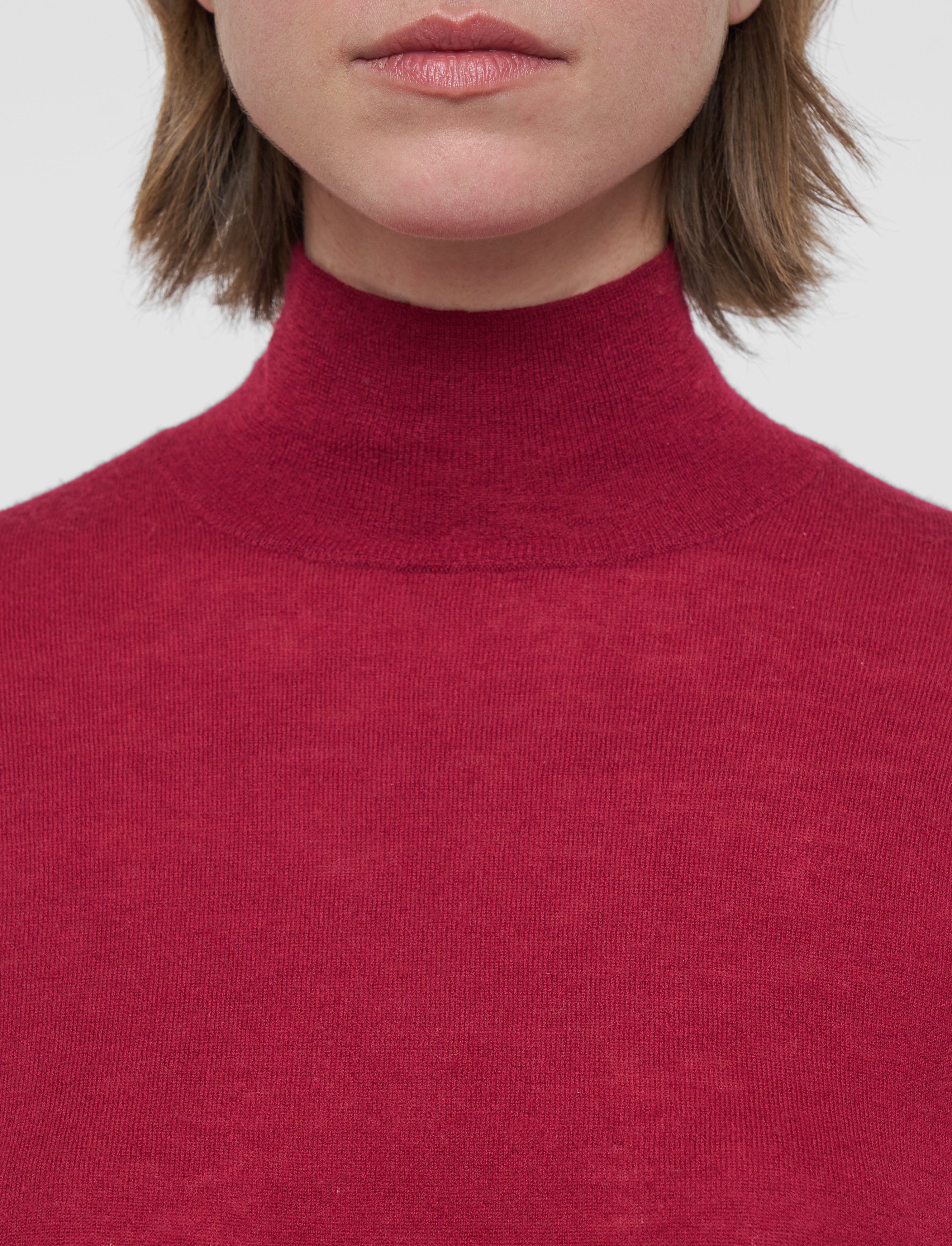 rouge-pull-col-montant-en-cashair-JOSEPH