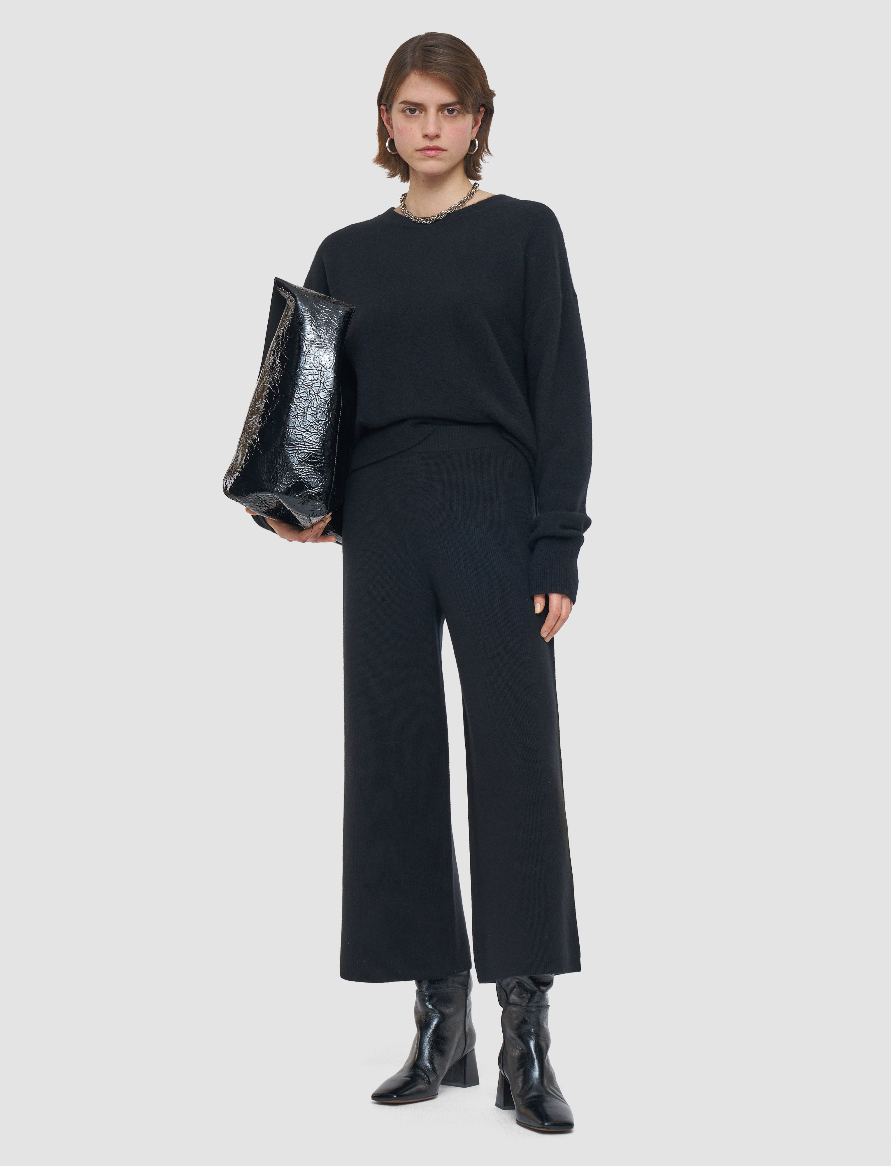 black-soft-wool-culottes-JOSEPH