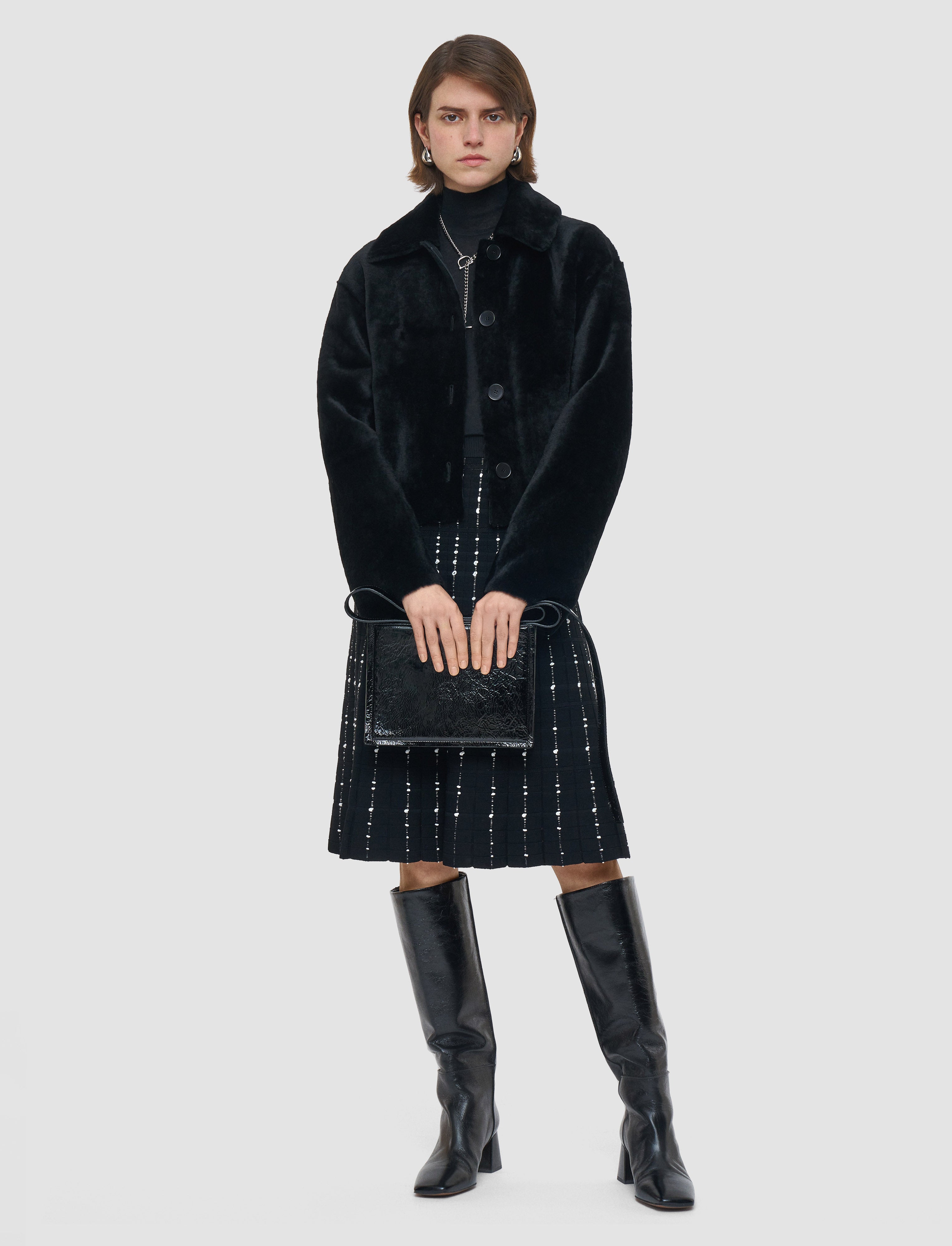 noir-veste-alloway-reversible-en-peau-lainee-douce-JOSEPH