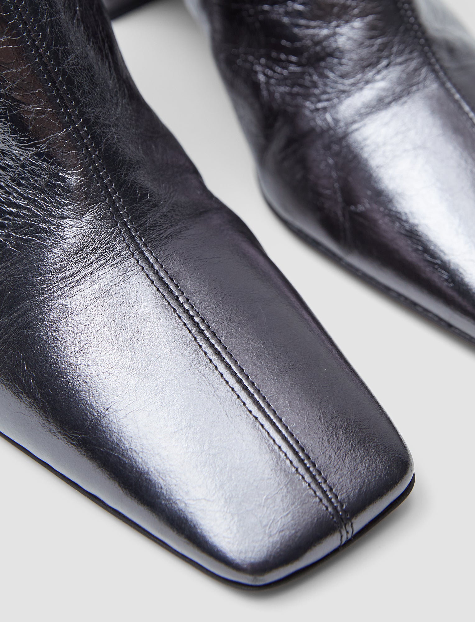 silver-bottines-en-cuir-metallise-a-talon-JOSEPH