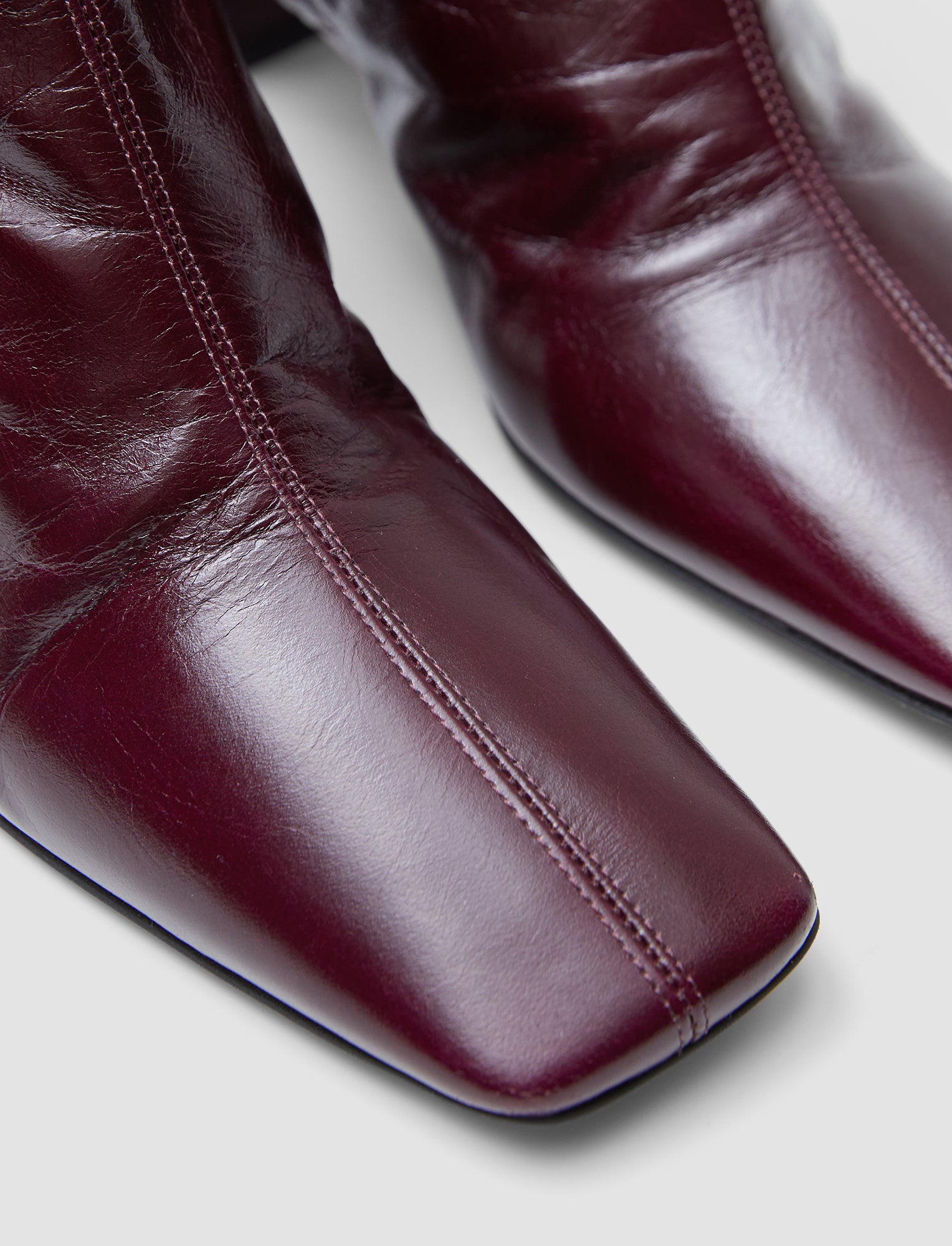 rouge-bottines-en-cuir-verni-a-talon-JOSEPH