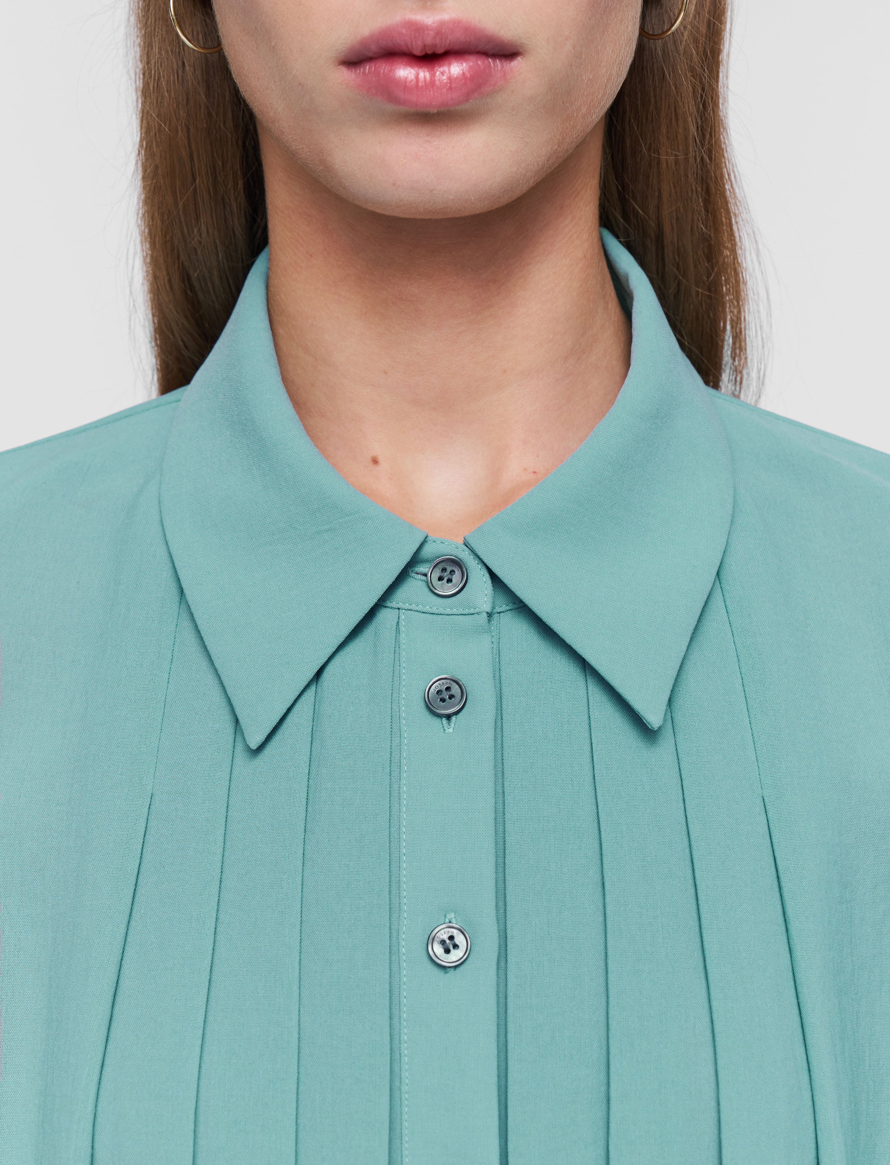 bleu-chemisier-antin-au-plisse-aerien-JOSEPH