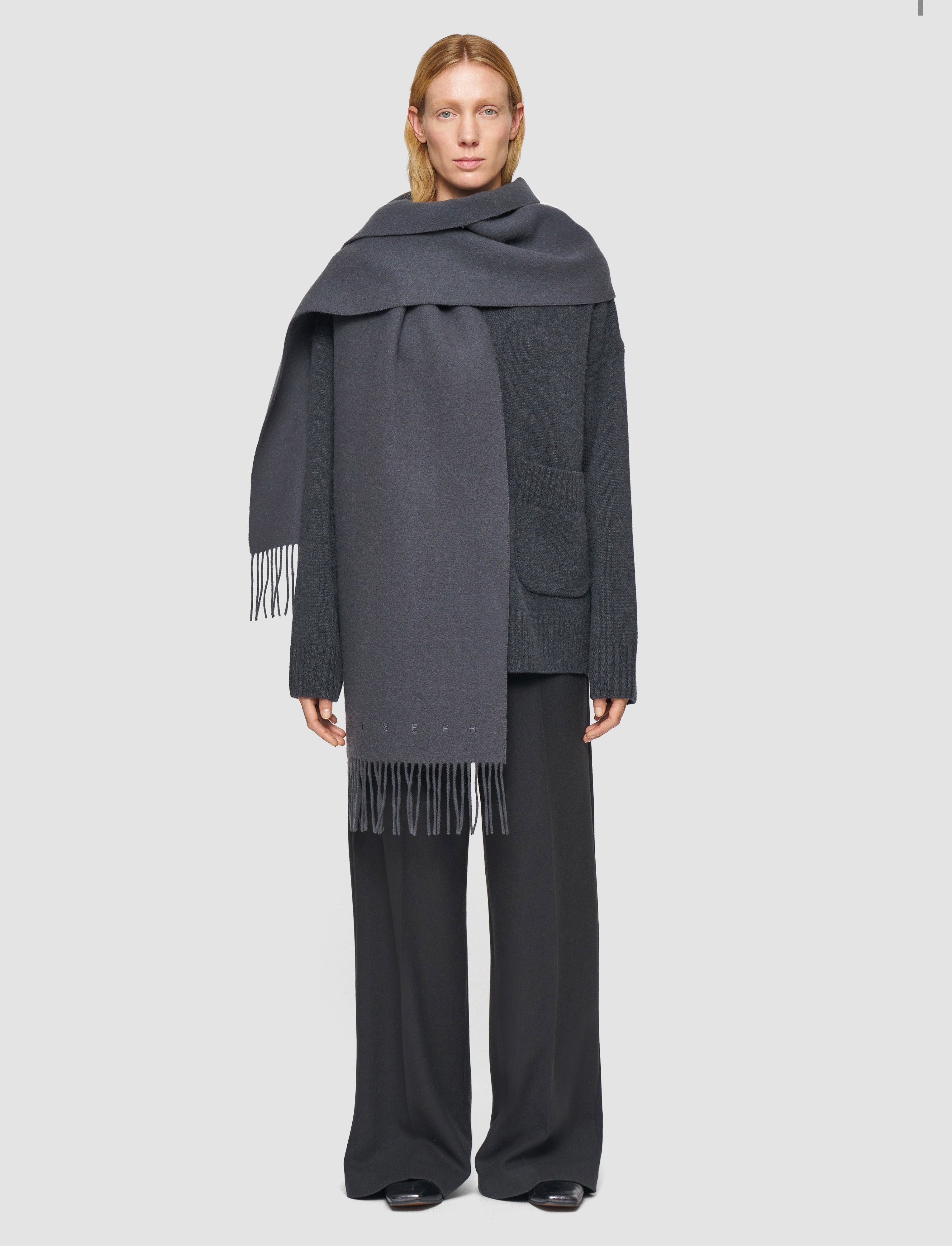 gris-echarpe-cecile-en-laine-JOSEPH