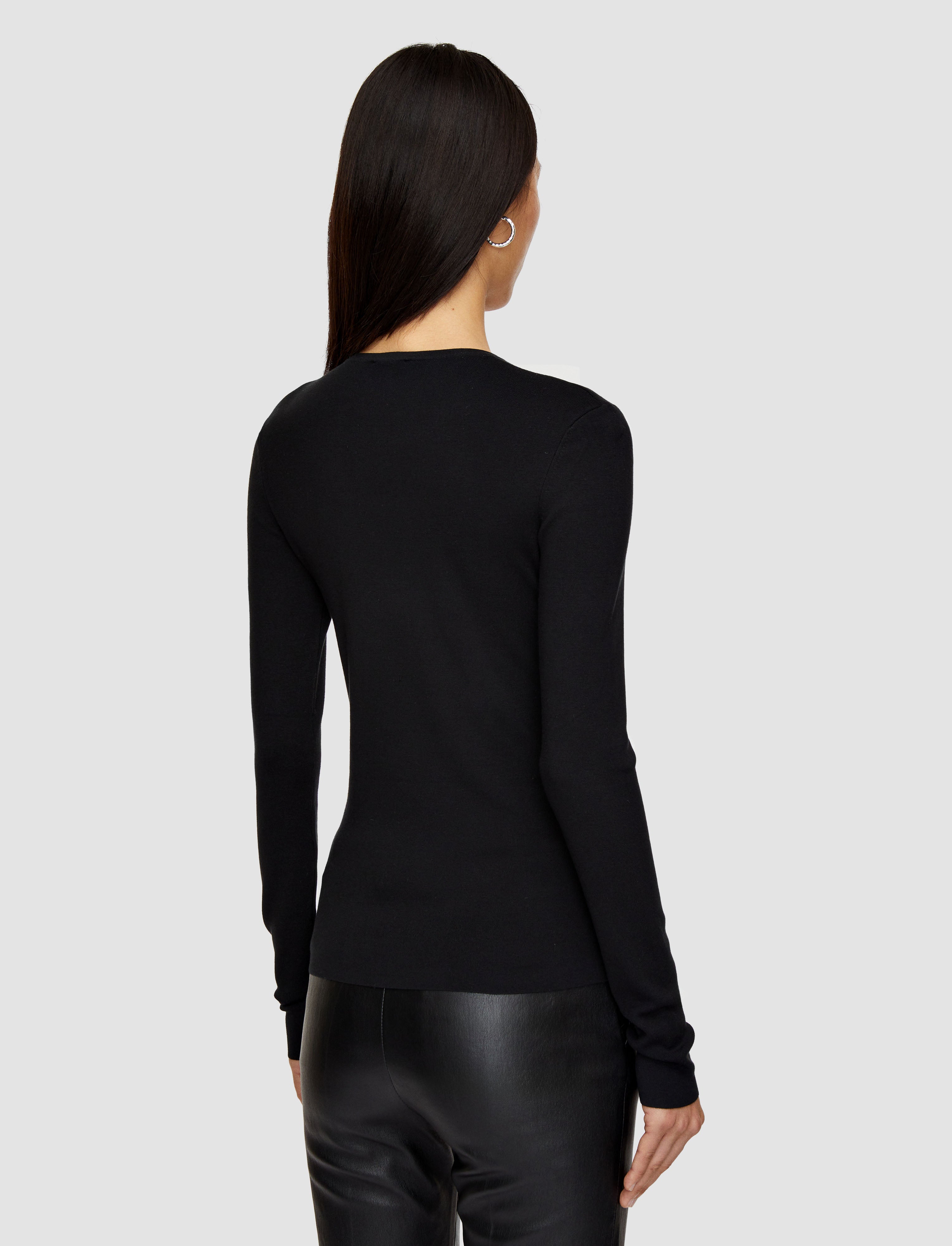 noir-pull-en-soie-stretch-JOSEPH