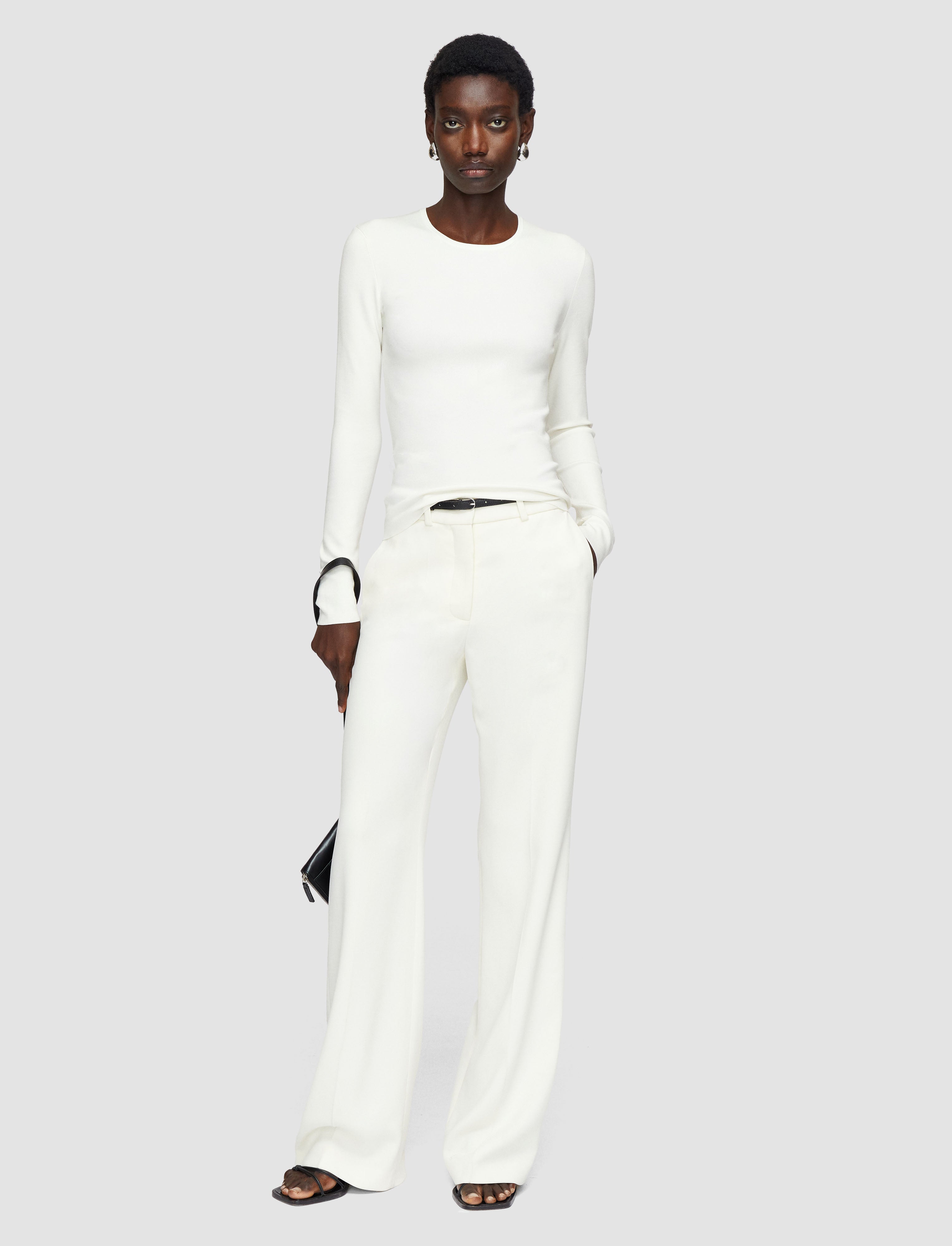 blanc-pull-en-soie-stretch-JOSEPH
