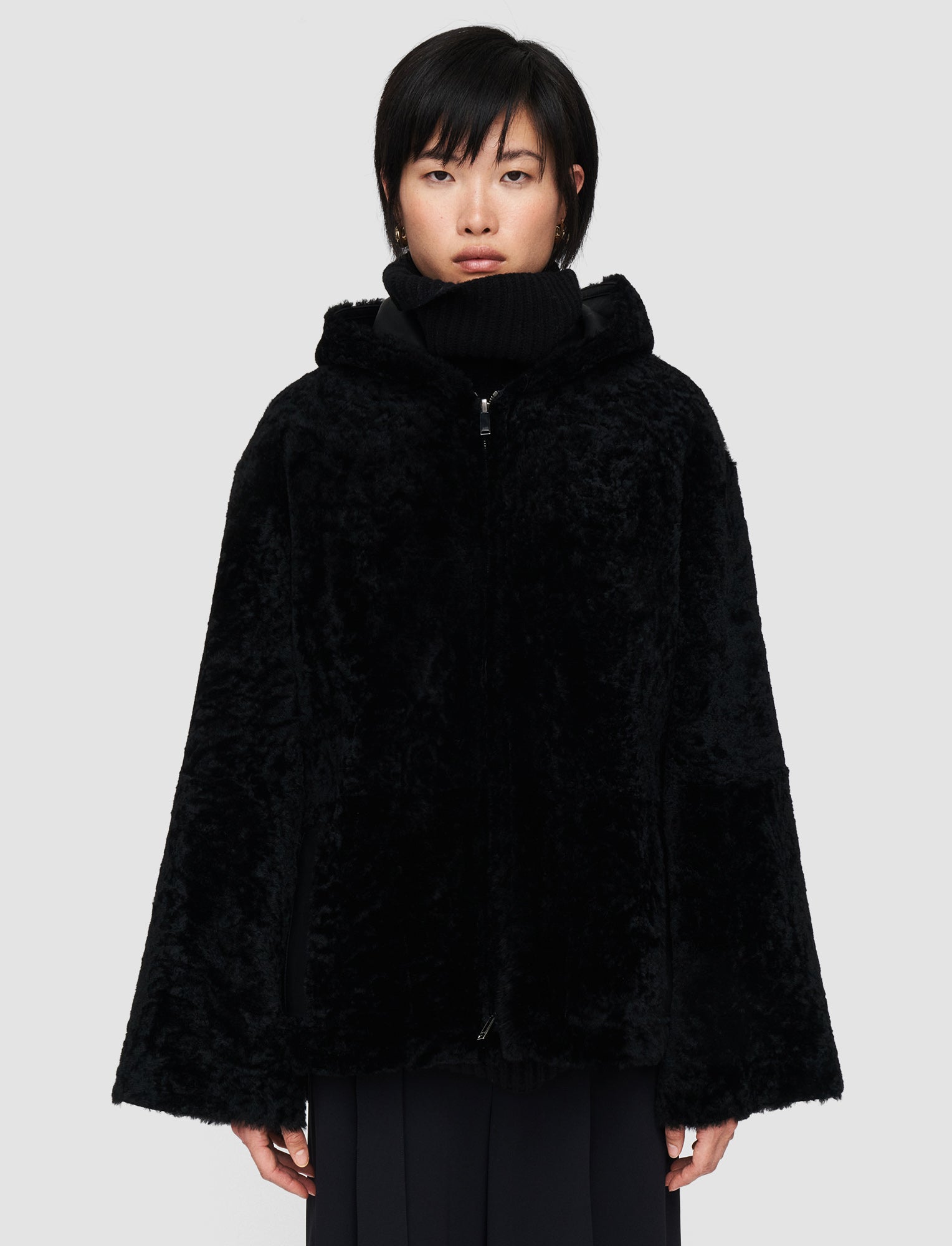 ブラック-cosser-reversible-shearling-コート-JOSEPH