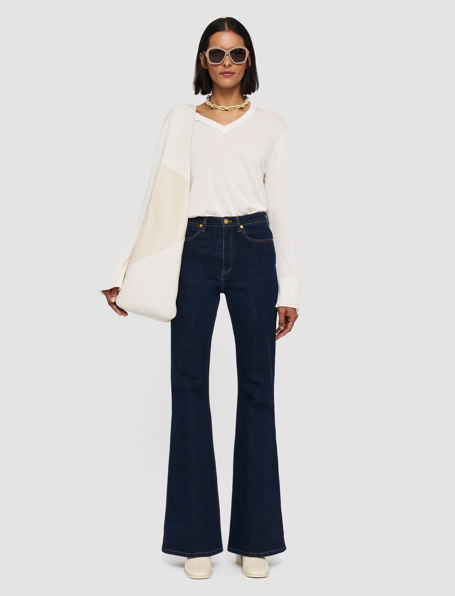 bleu-pantalon-bond-en-denim-stretch-JOSEPH