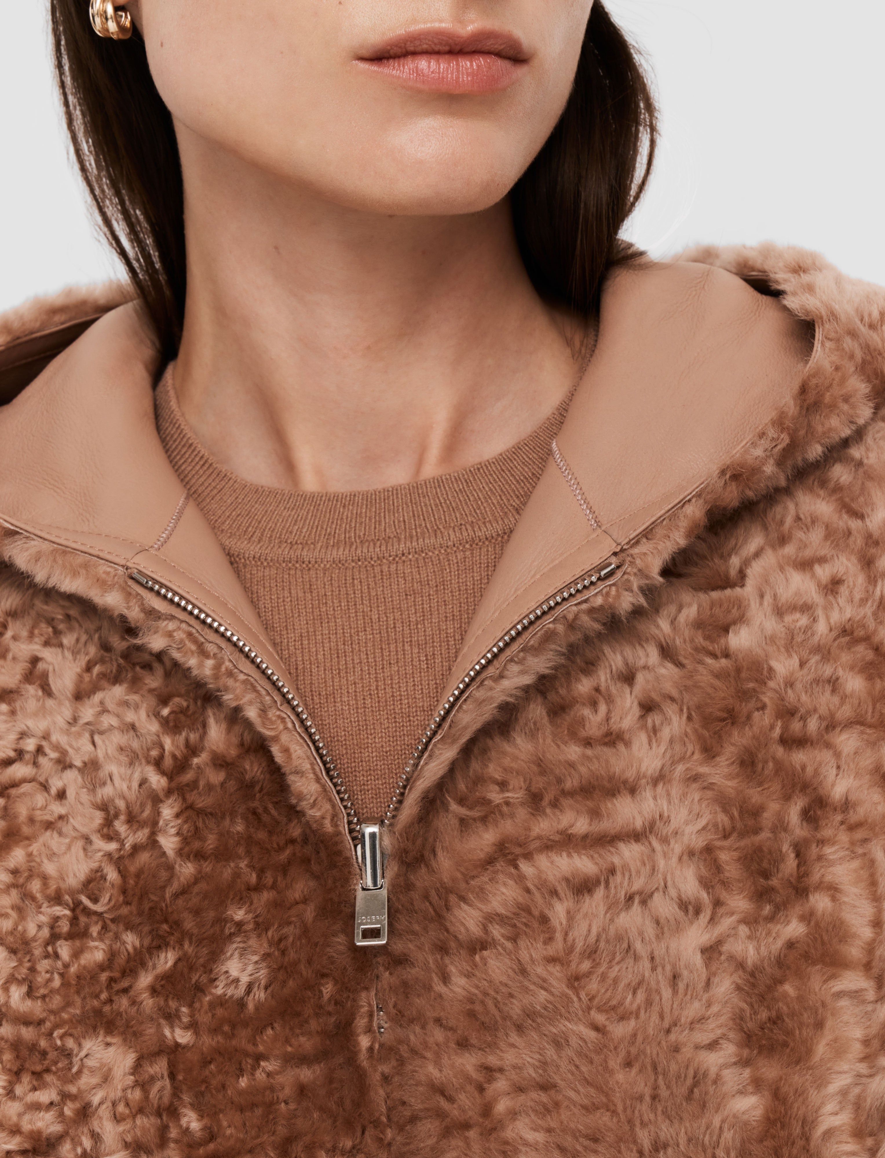ベージュ-cosser-reversible-shearling-コート-JOSEPH