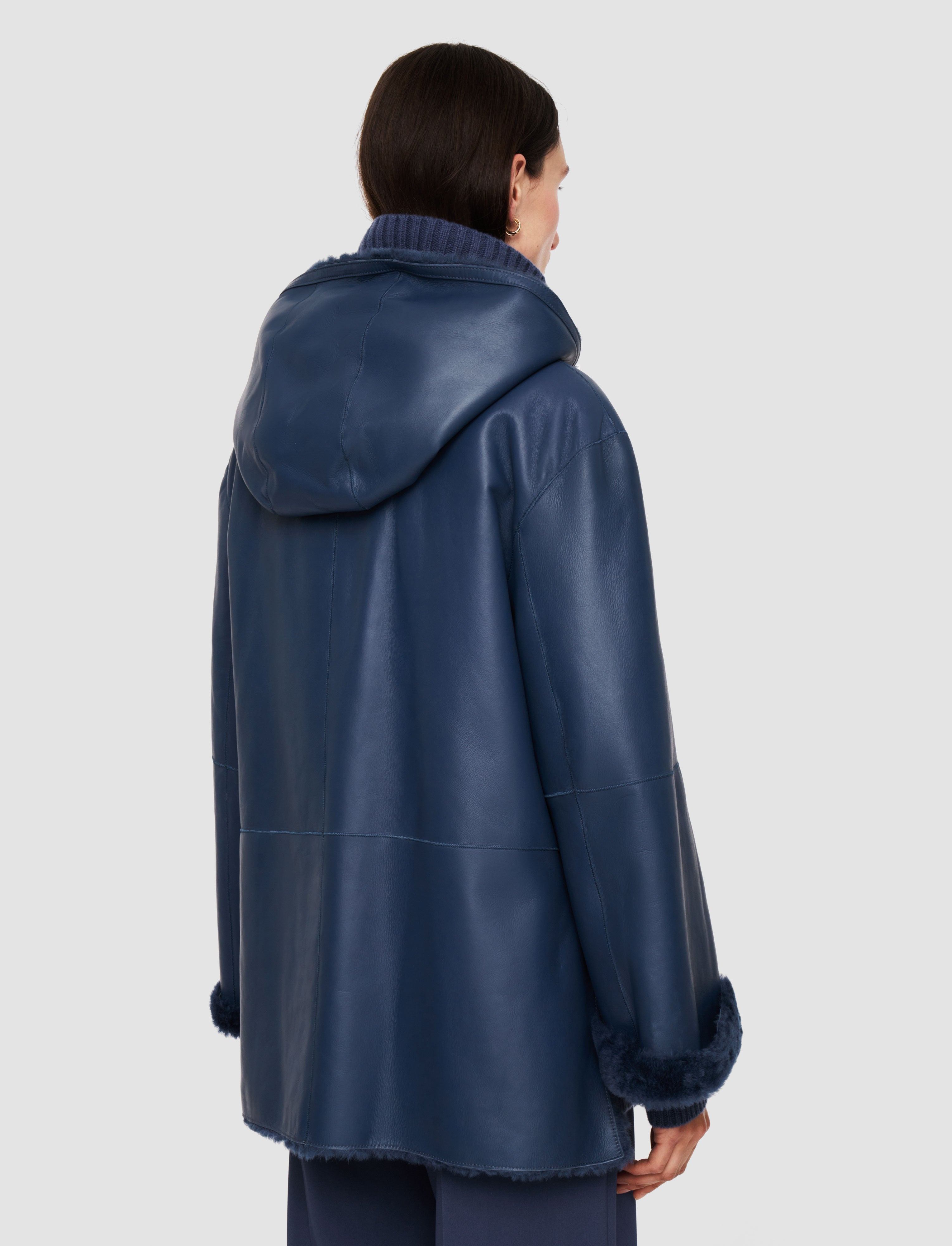 青-cosser-reversible-shearling-コート-JOSEPH