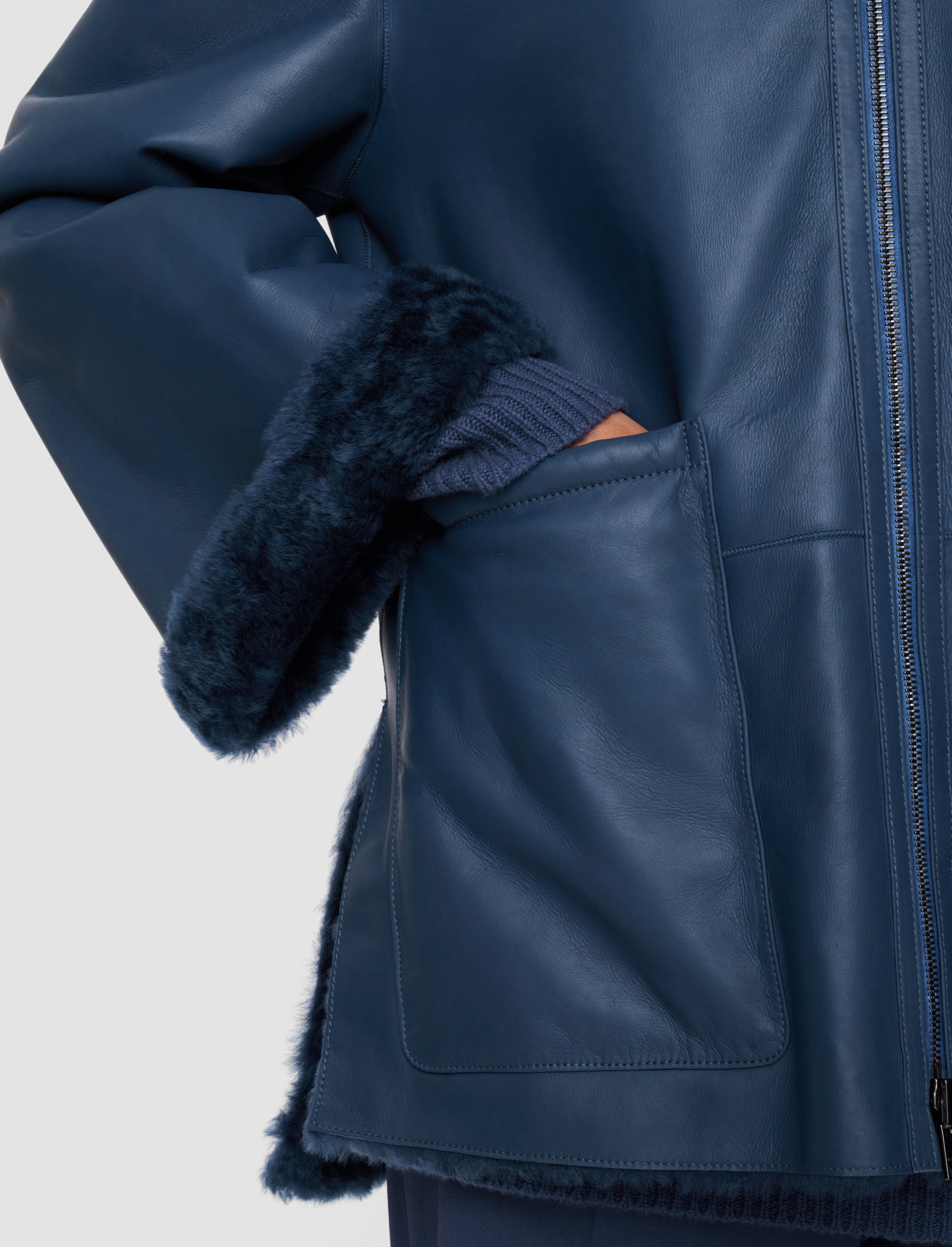 青-cosser-reversible-shearling-コート-JOSEPH