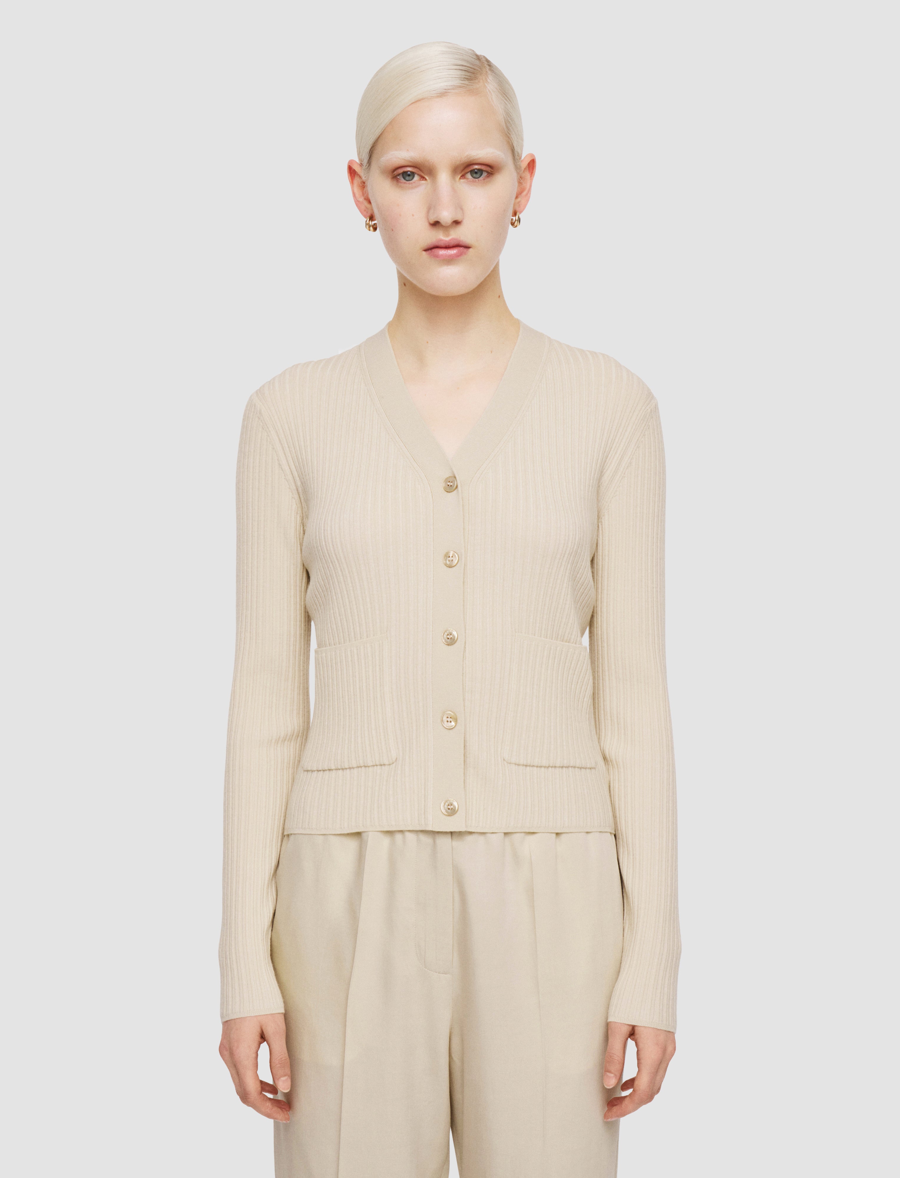 beige-cardigan-en-laine-merinos-cotelee-JOSEPH