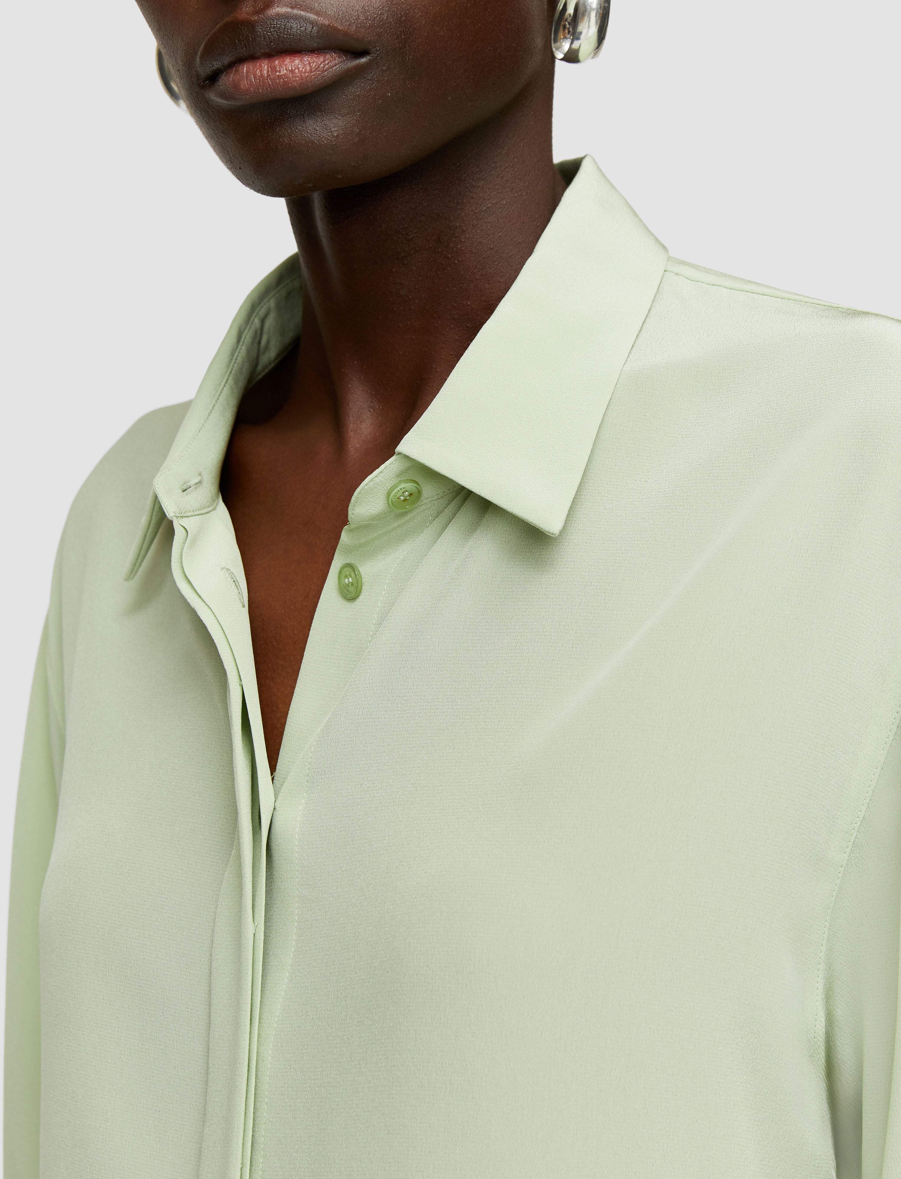 green-bold-crepe-de-soie-silk-blouse-JOSEPH