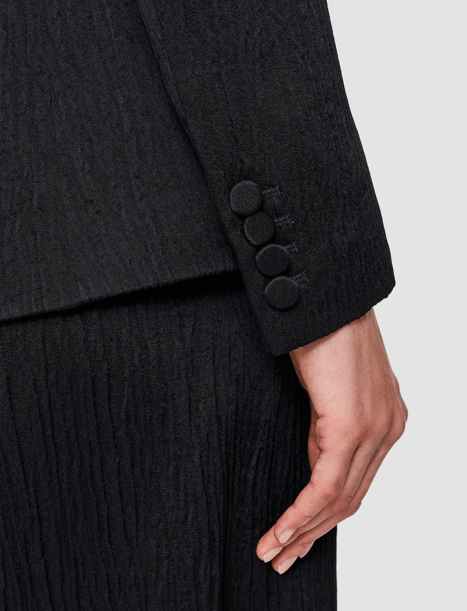 black-textured-viscose-joaquim-jacket-JOSEPH