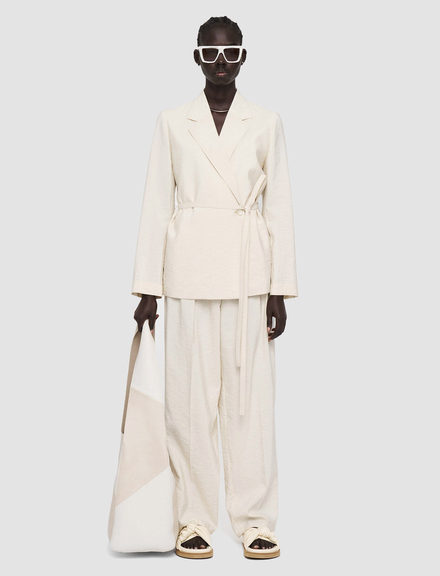 beige-veste-mayet-en-serge-texture-JOSEPH