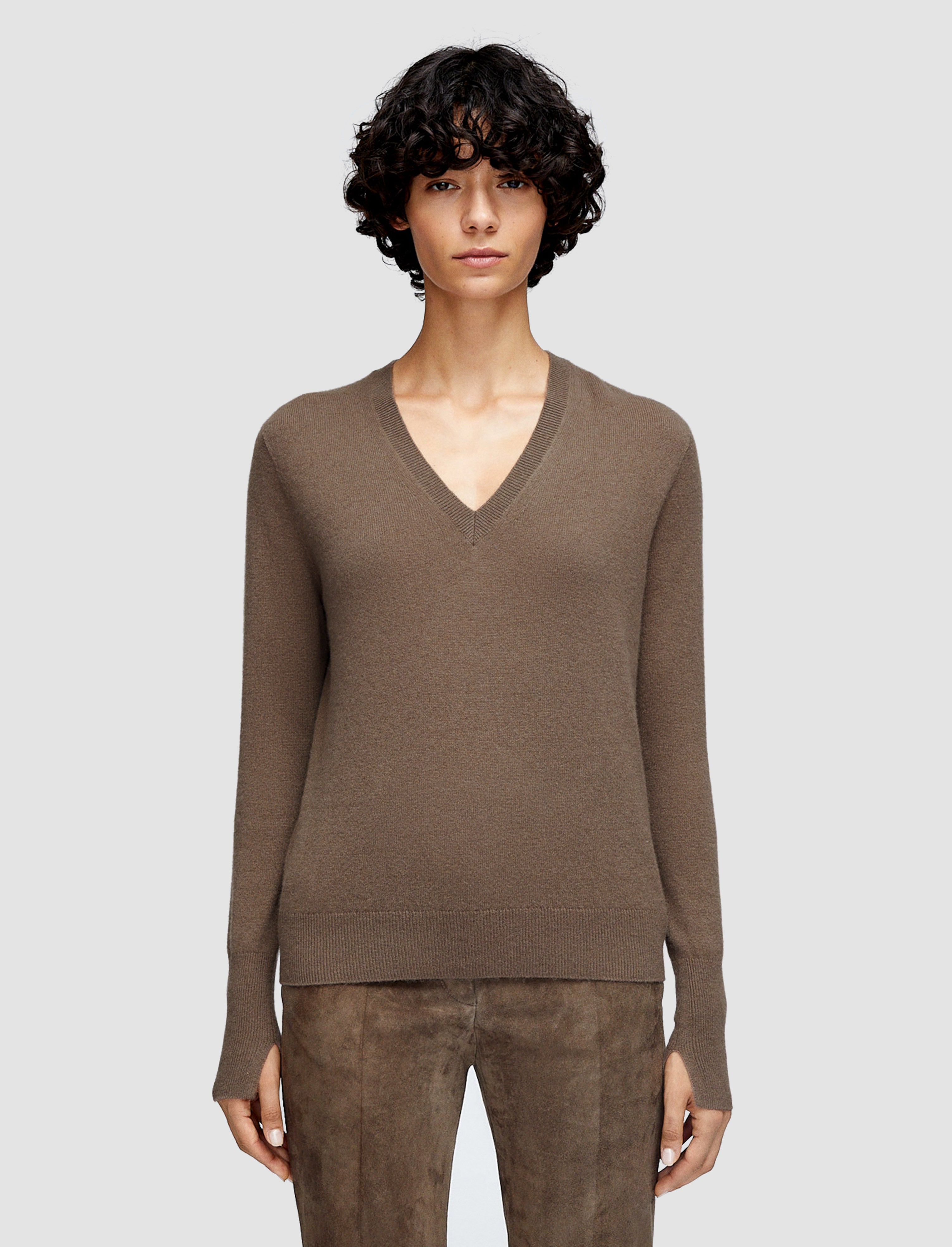 marron-pull-col-v-en-pur-cachemire-leger-JOSEPH