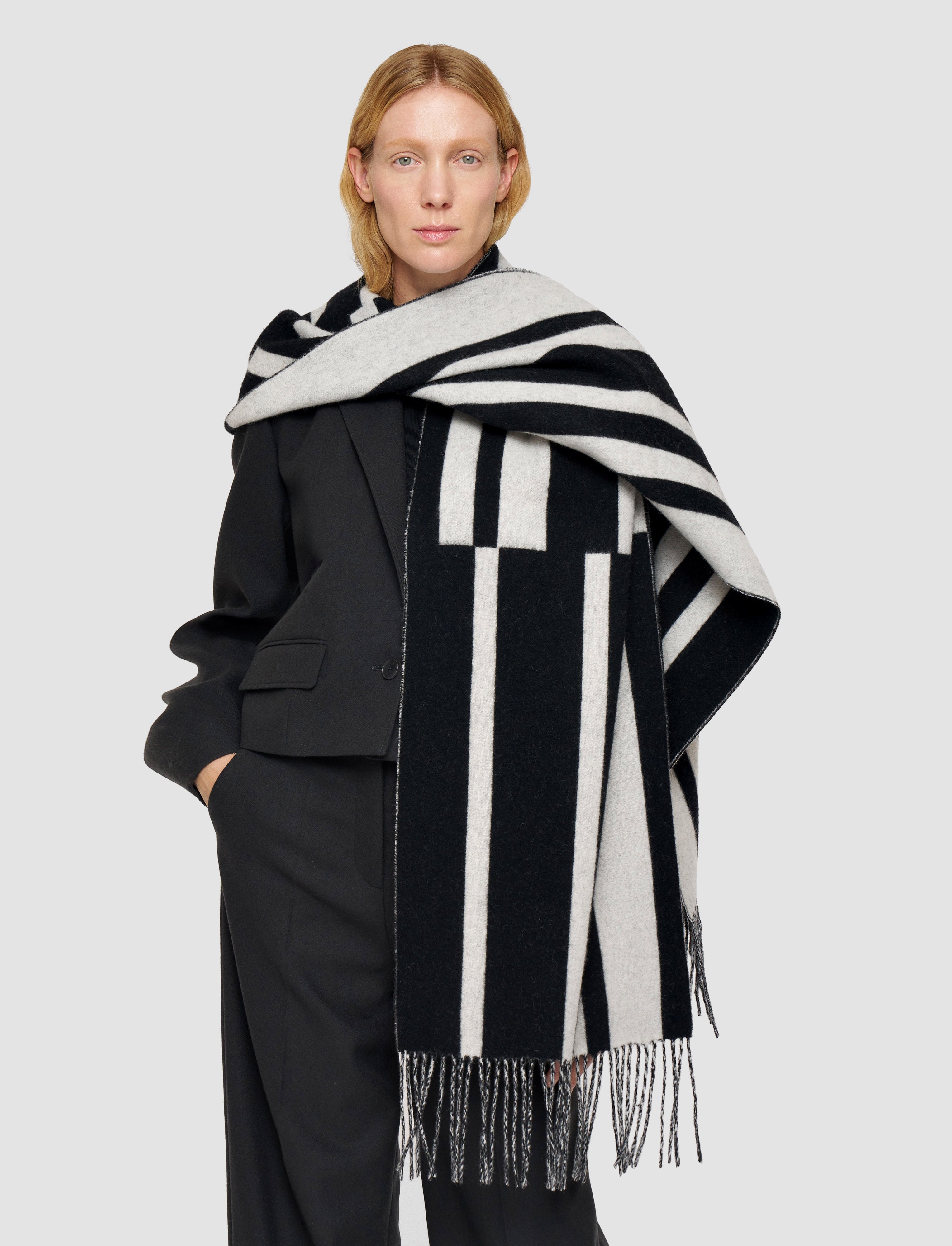 multicolore-echarpe-magali-en-laine-JOSEPH