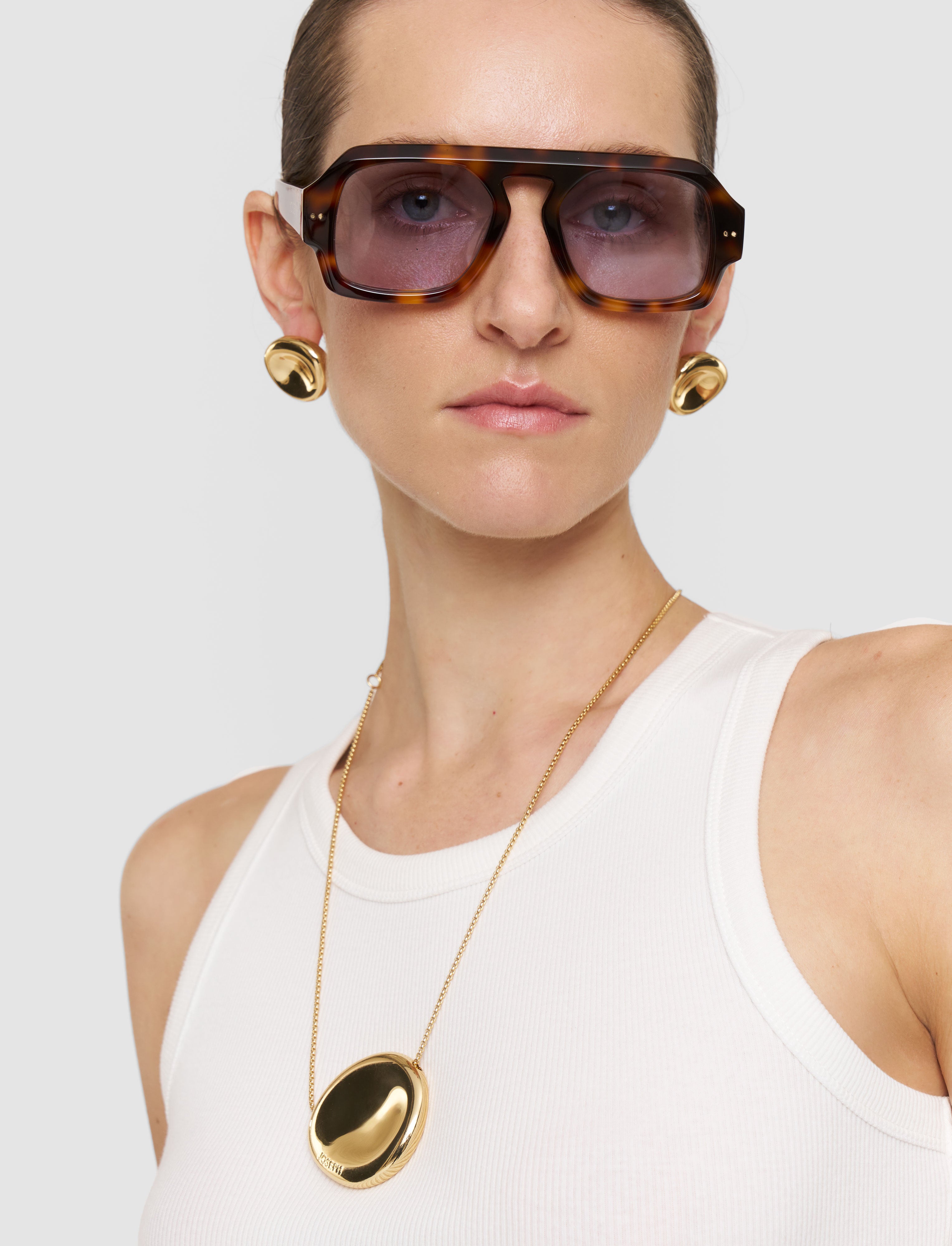 gold-bean-pendant-necklace-JOSEPH