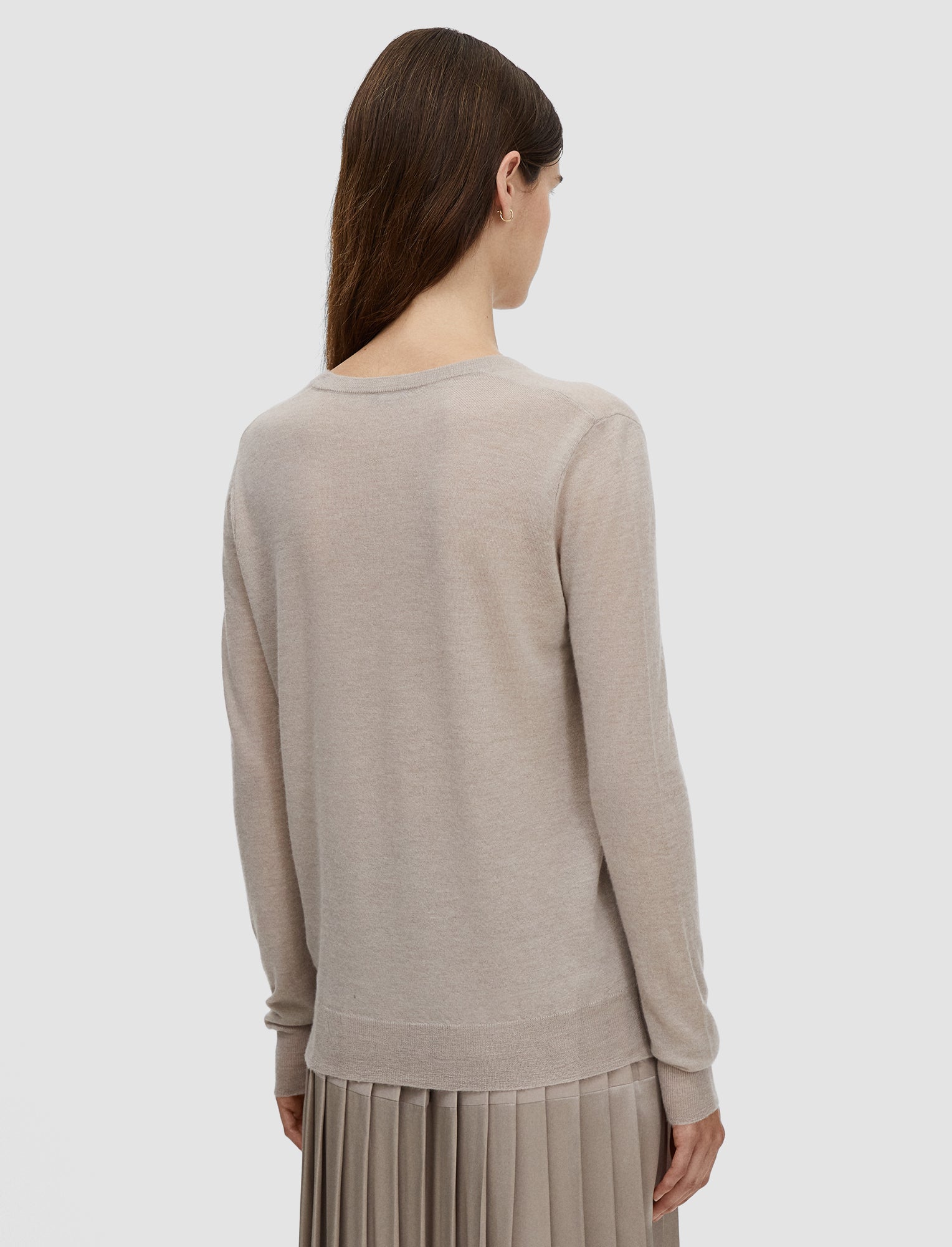 beige-pull-col-v-en-cashair-JOSEPH