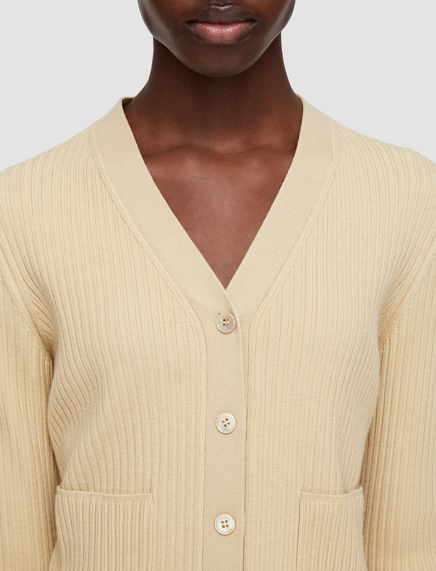 beige-cardigan-en-laine-merinos-cotelee-fine-JOSEPH