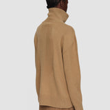Pull col montant en laine douce