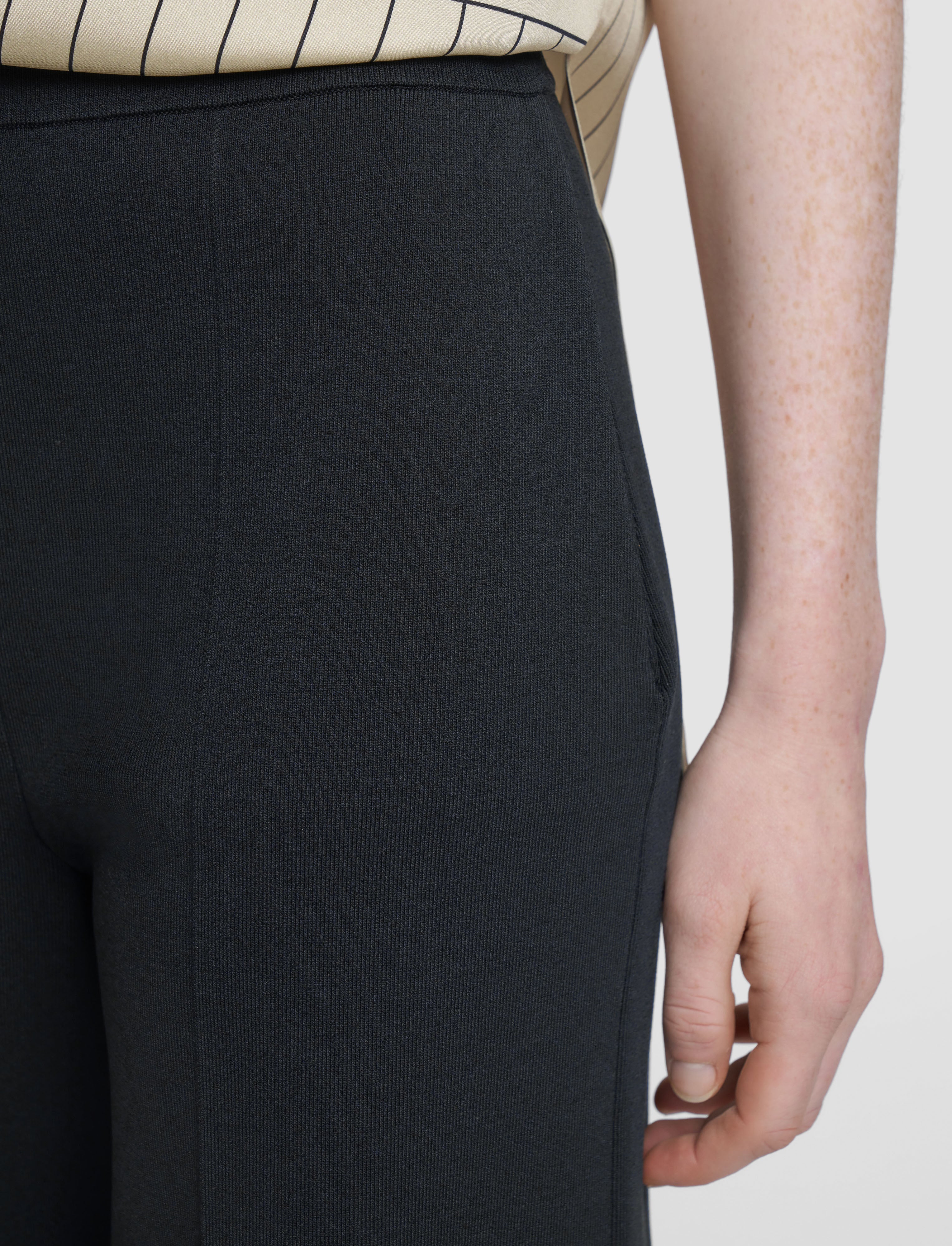 black-viscose-knit-stretch-culottes-JOSEPH