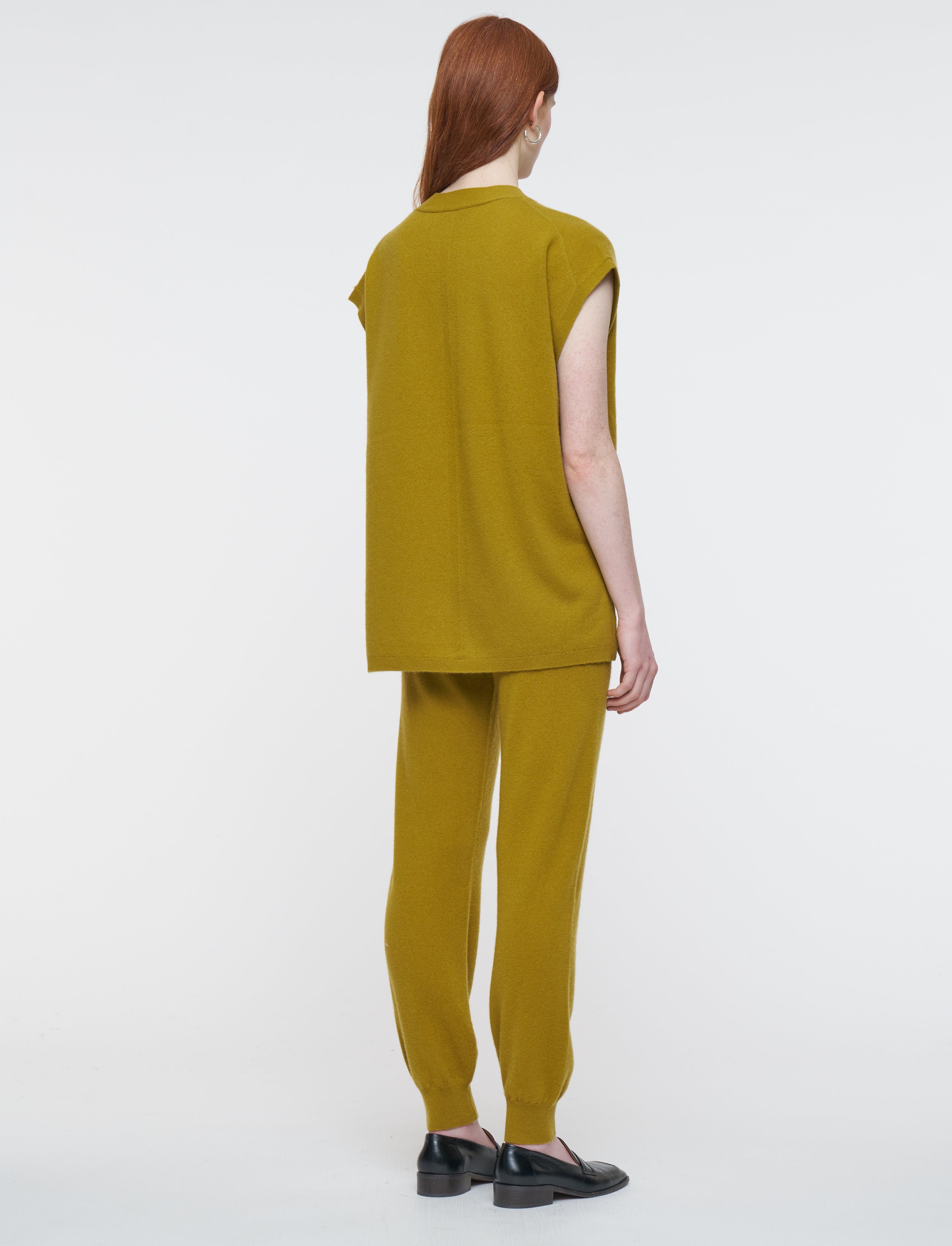 green-light-pure-cashmere-vest-JOSEPH
