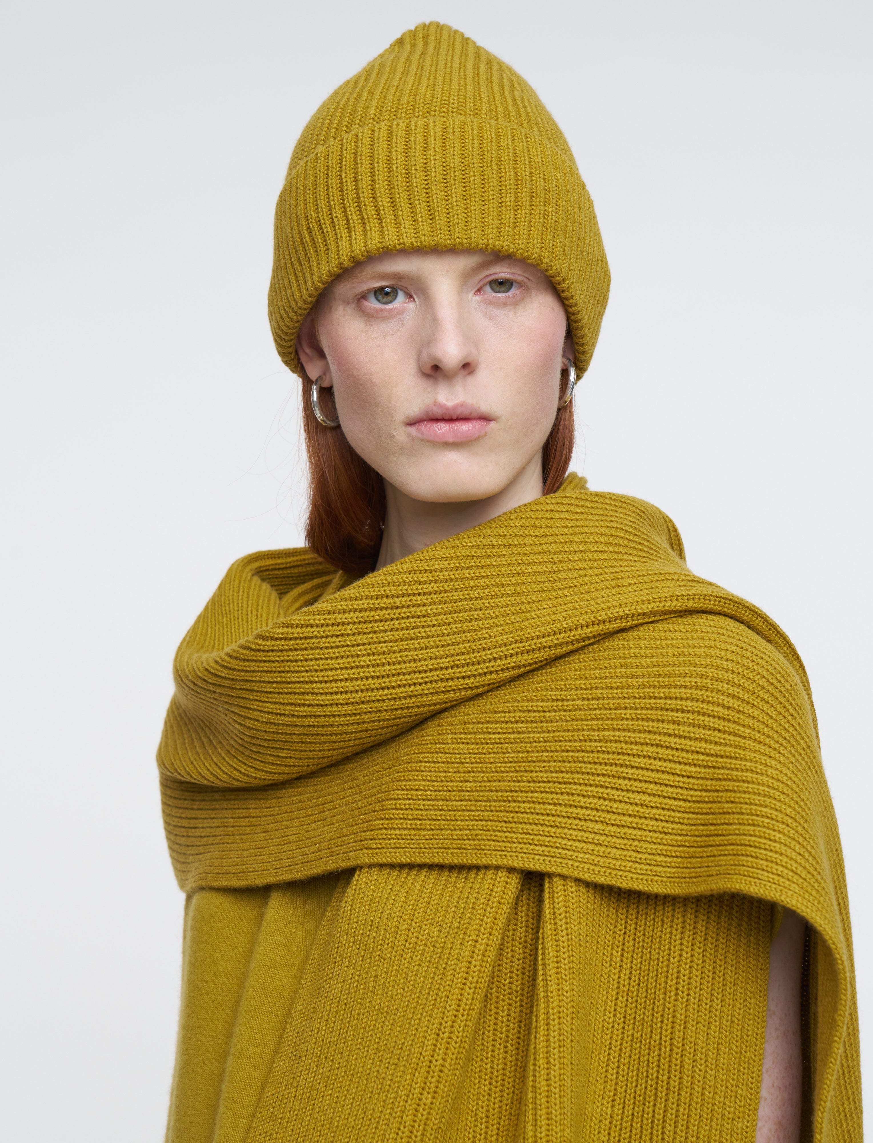 green-light-cardigan-stitch-hat-JOSEPH