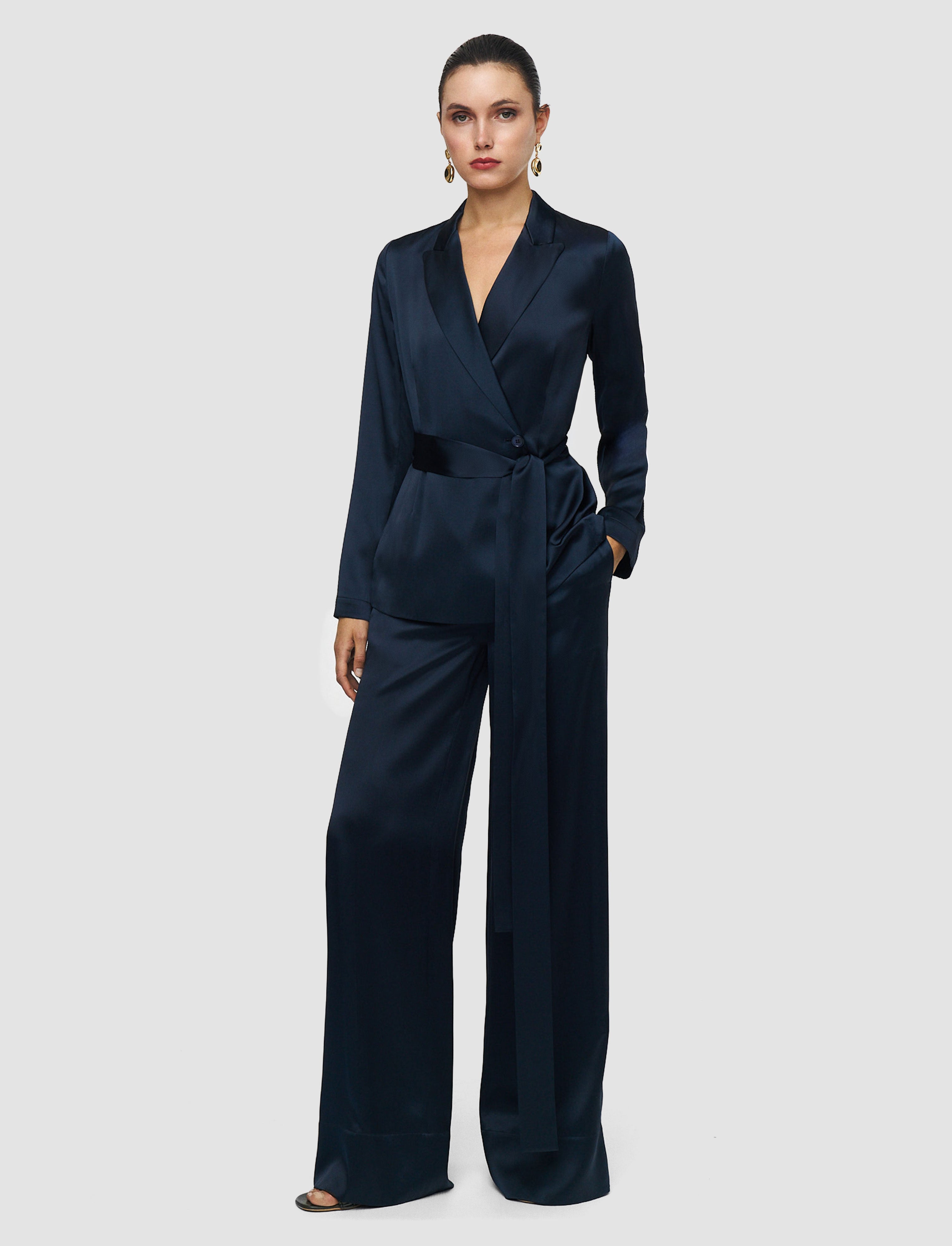 bleu-veste-archer-en-satin-de-soie-JOSEPH