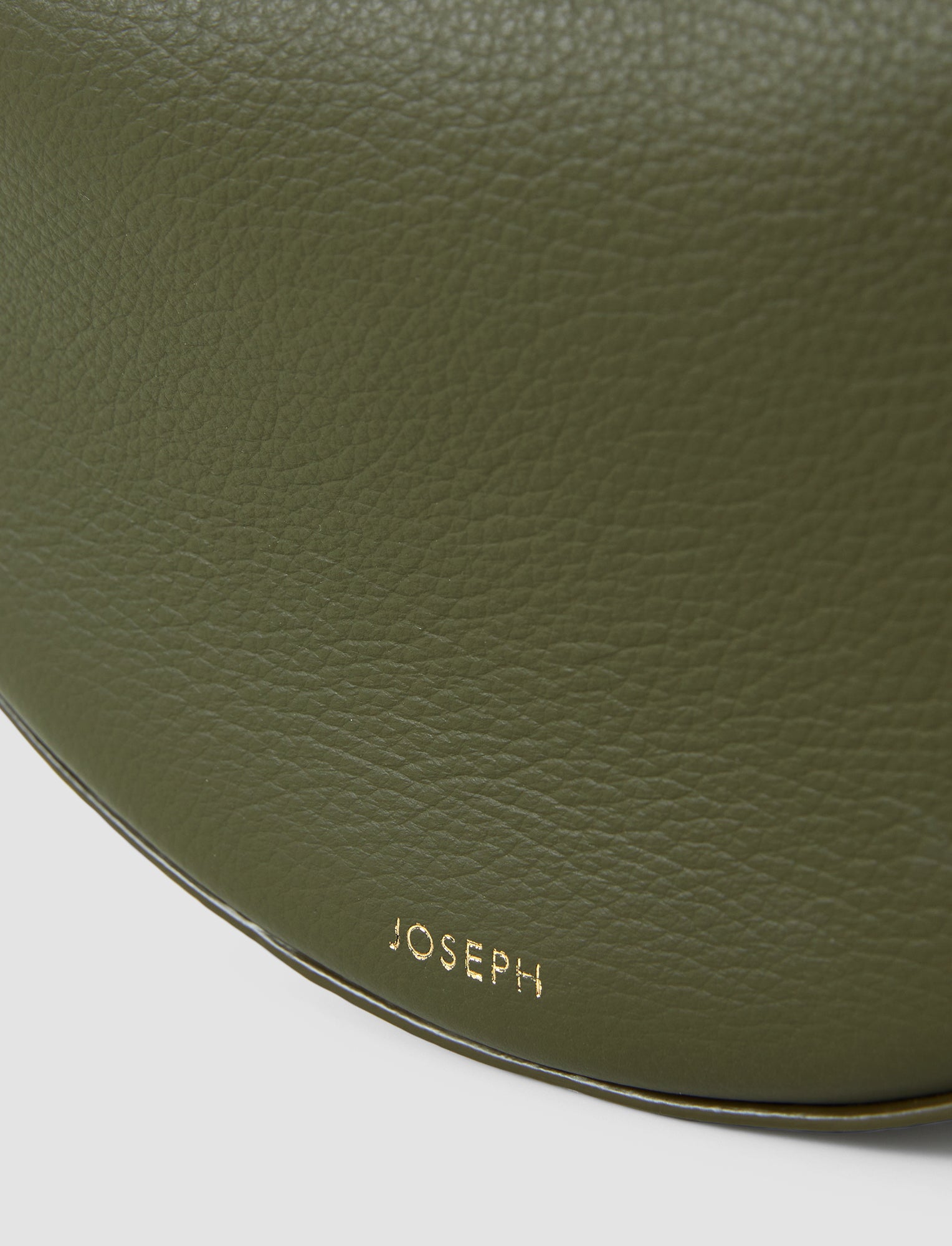 vert-sac-en-cuir-bean-JOSEPH