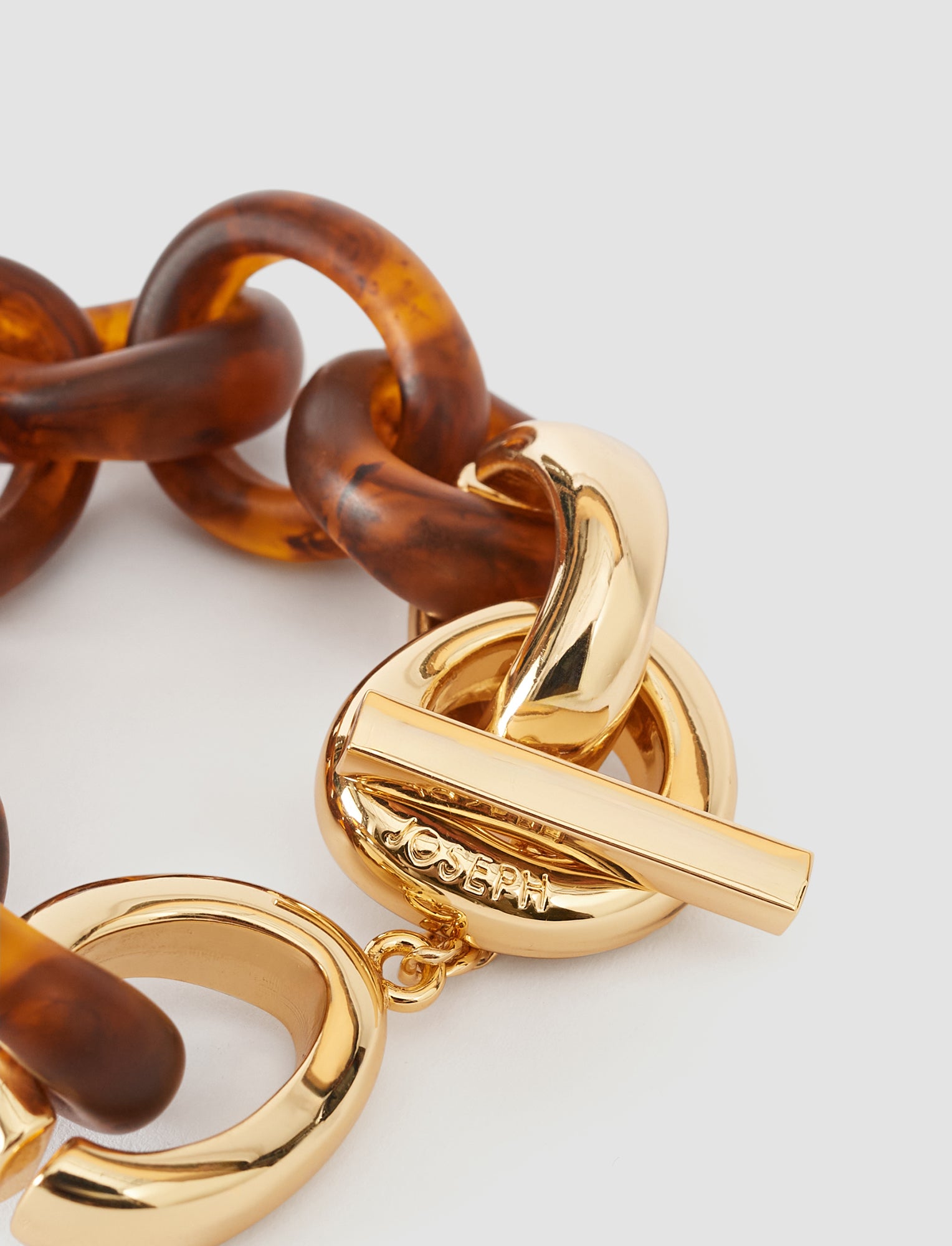 brown-bean-link-resin-bracelet-JOSEPH