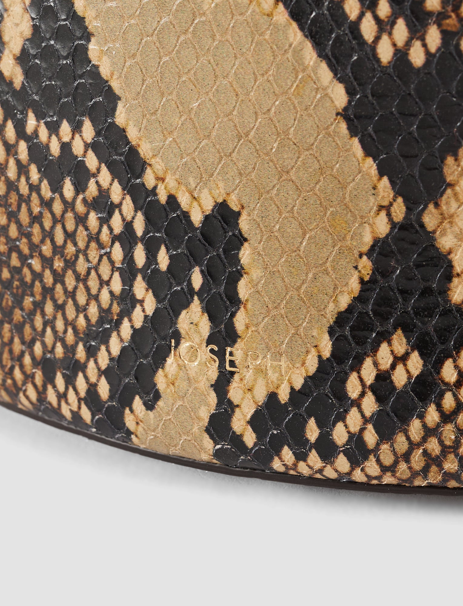 marron-sac-bean-en-cuir-effet-serpent-JOSEPH