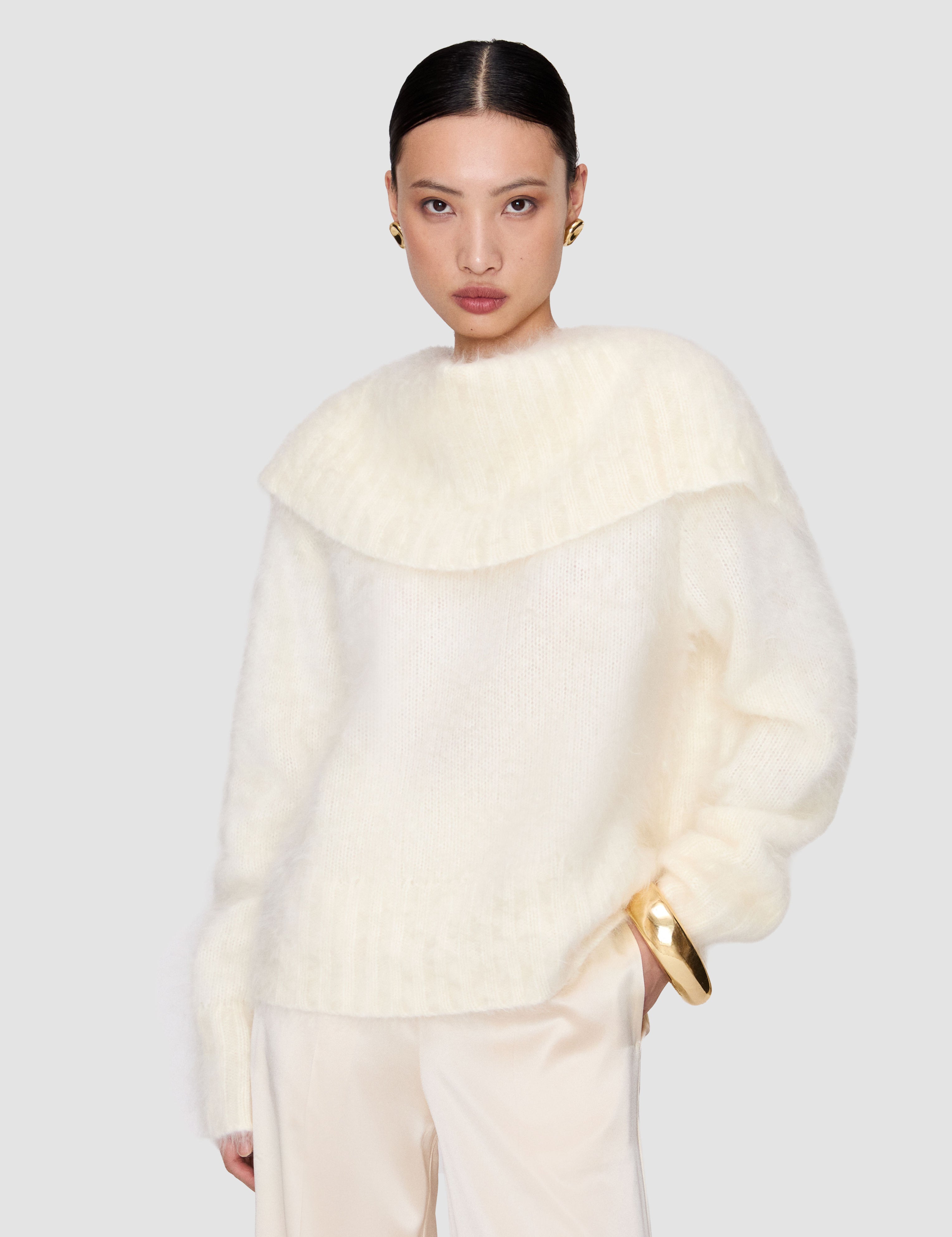 White Belper Super Brushed Cashmere Jumper - Joseph