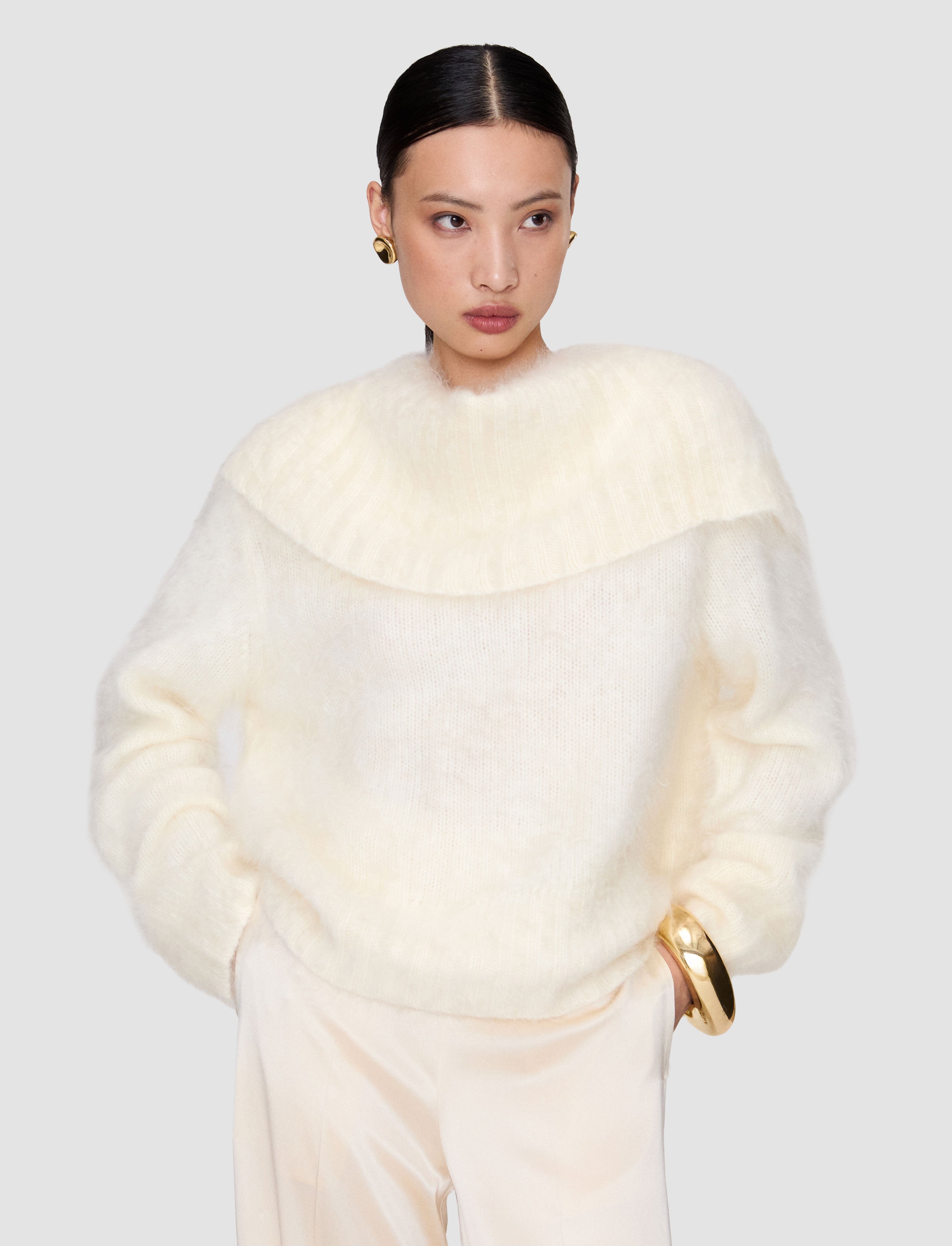 white-belper-super-brushed-cashmere-jumper-JOSEPH