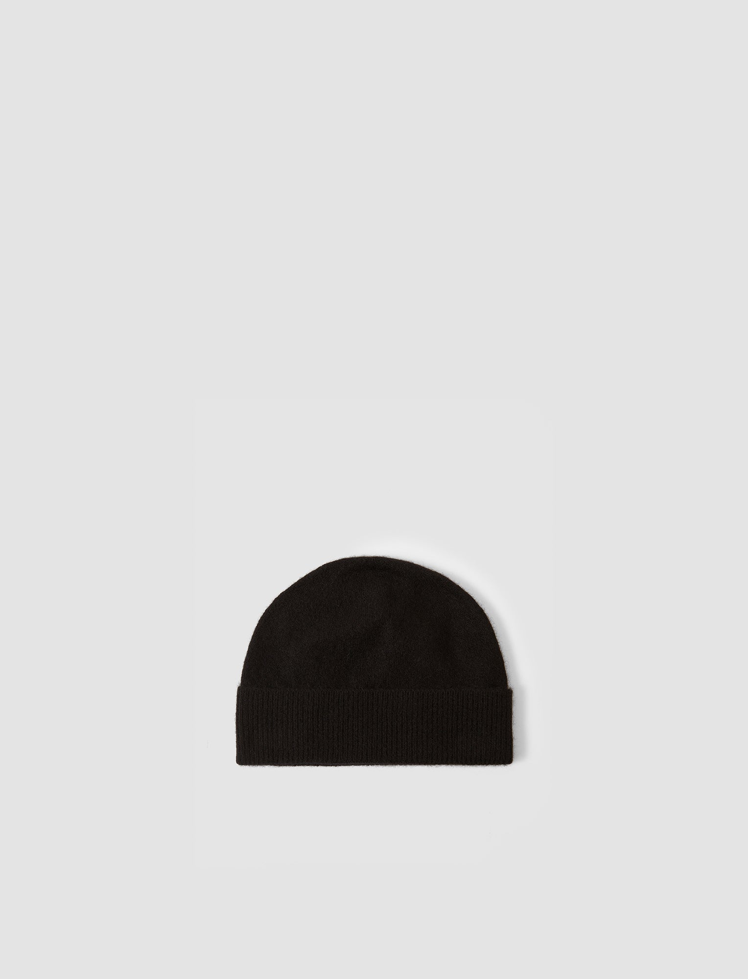 black-brushed-cashmere-hat-JOSEPH