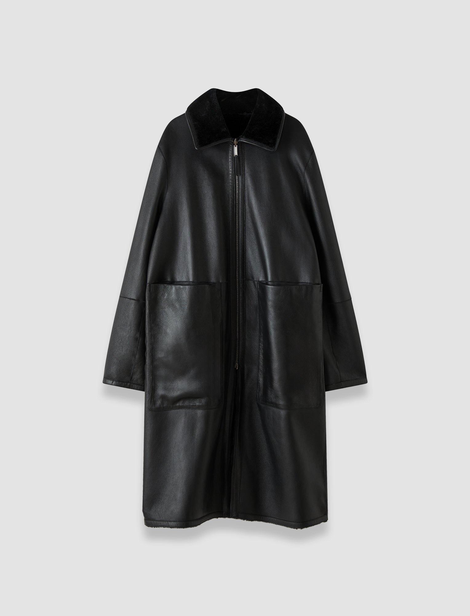 noir-manteau-caspian-reversible-en-shearling-souple-JOSEPH