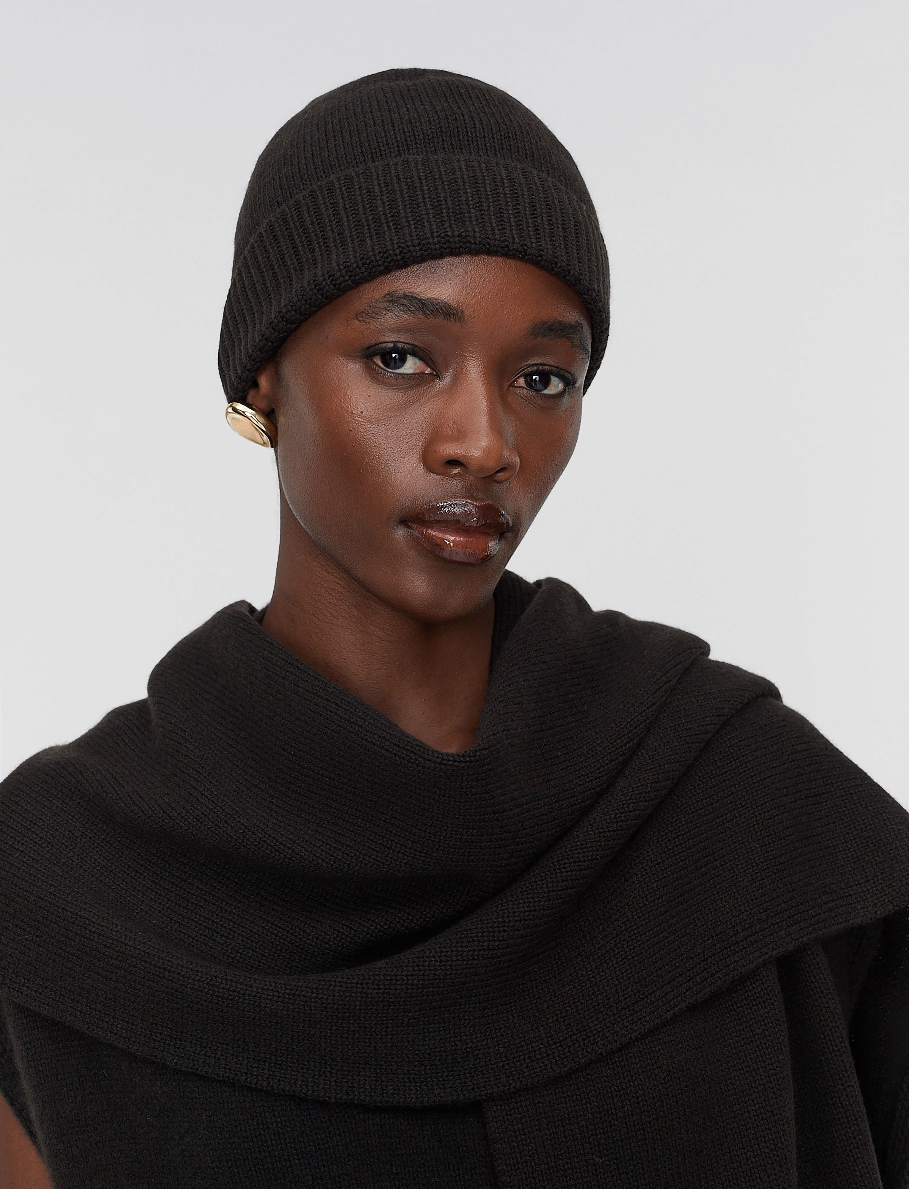 brown-chia-light-pure-cashmere-hat-JOSEPH