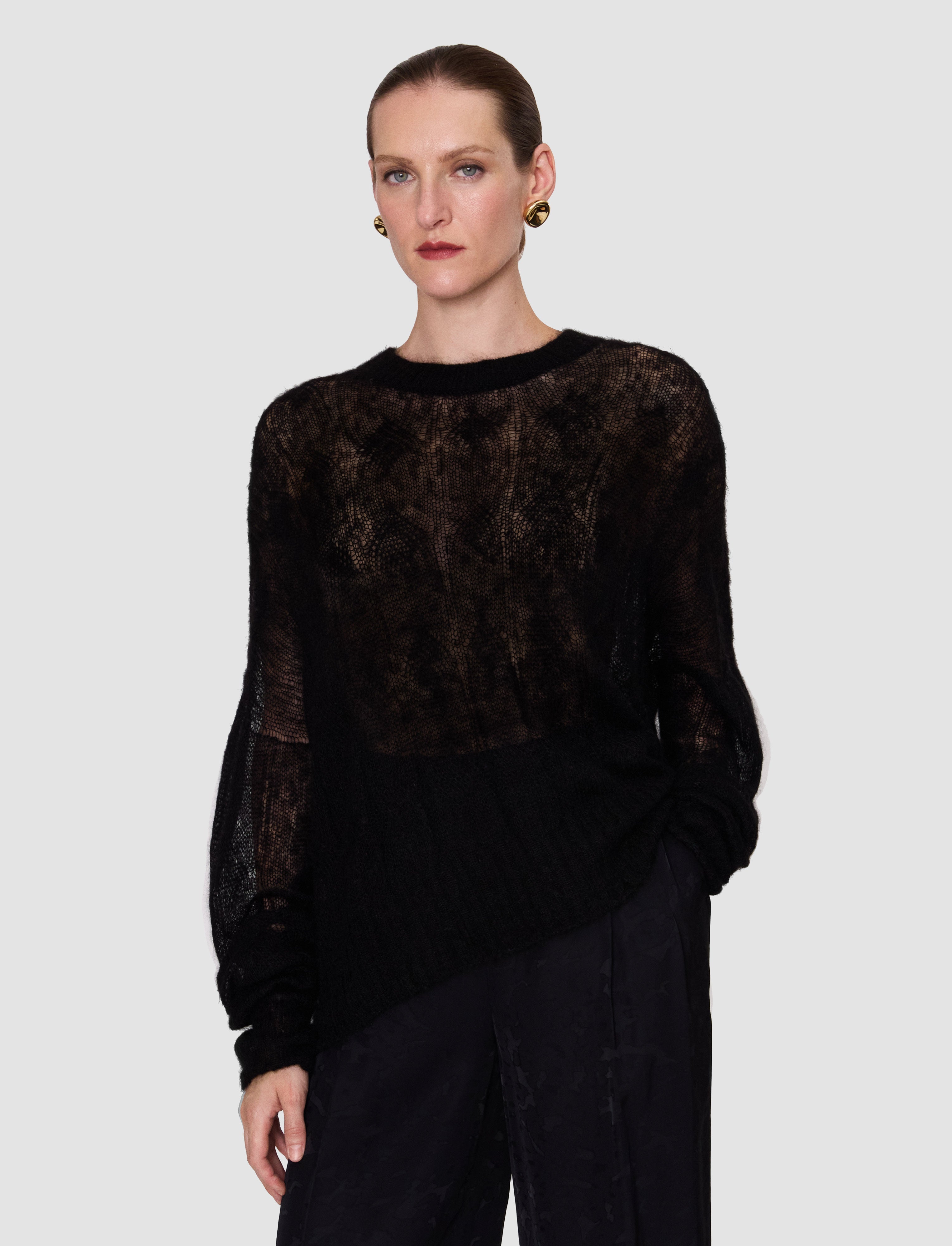 noir-pull-delfina-en-voile-mohair-soie-JOSEPH