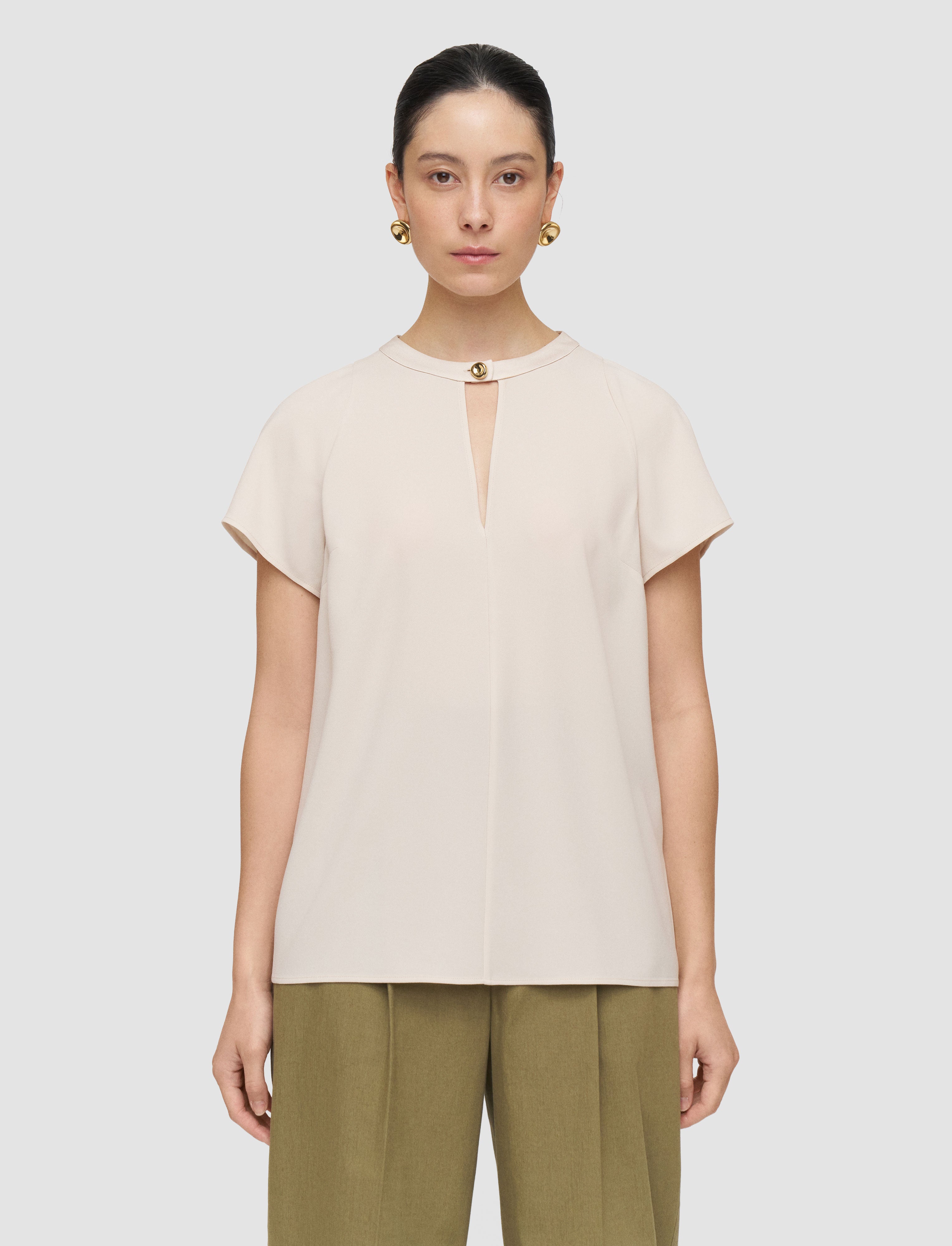 ベージュ-donna-crepe-トップス-JOSEPH
