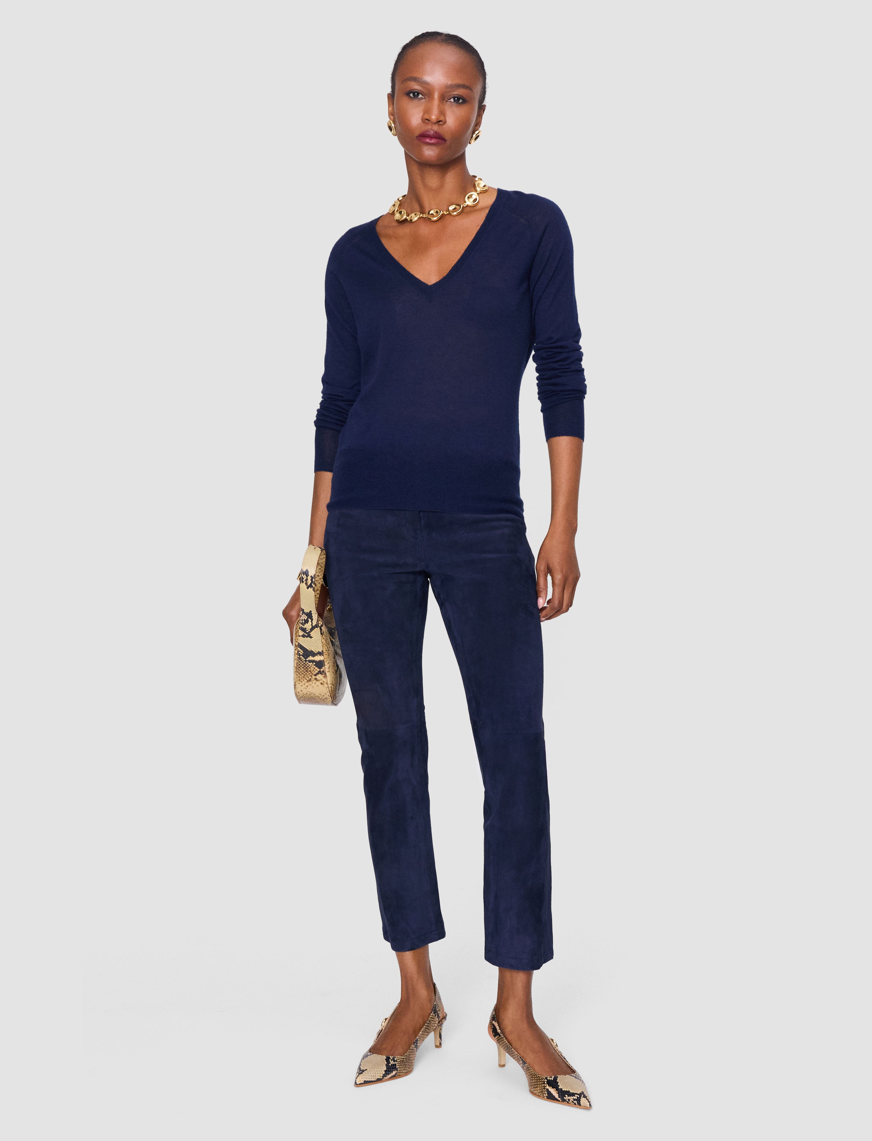 bleu-pantalon-duke-en-daim-stretch-JOSEPH