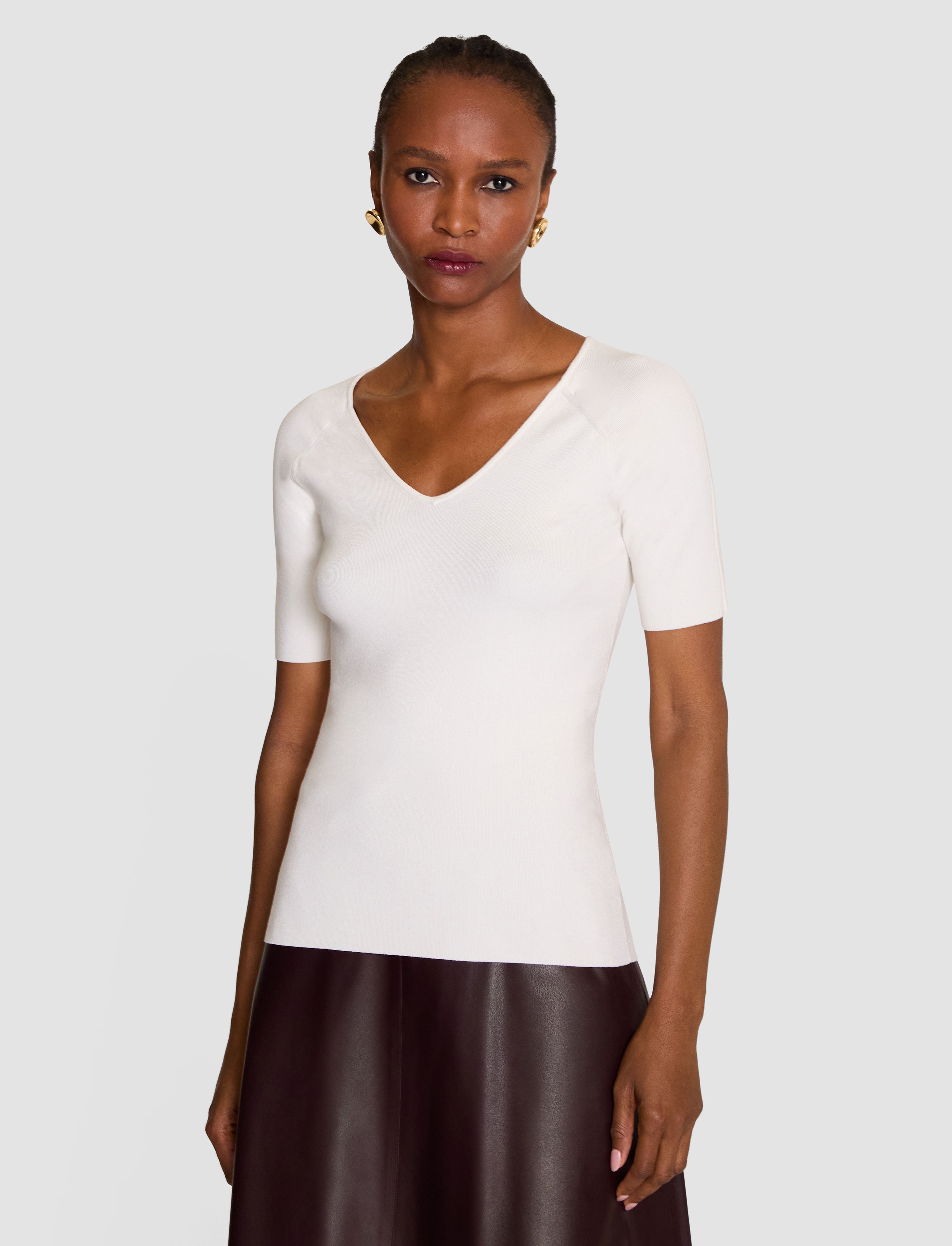 ivoire-top-col-v-elly-en-stretch-de-soie-JOSEPH