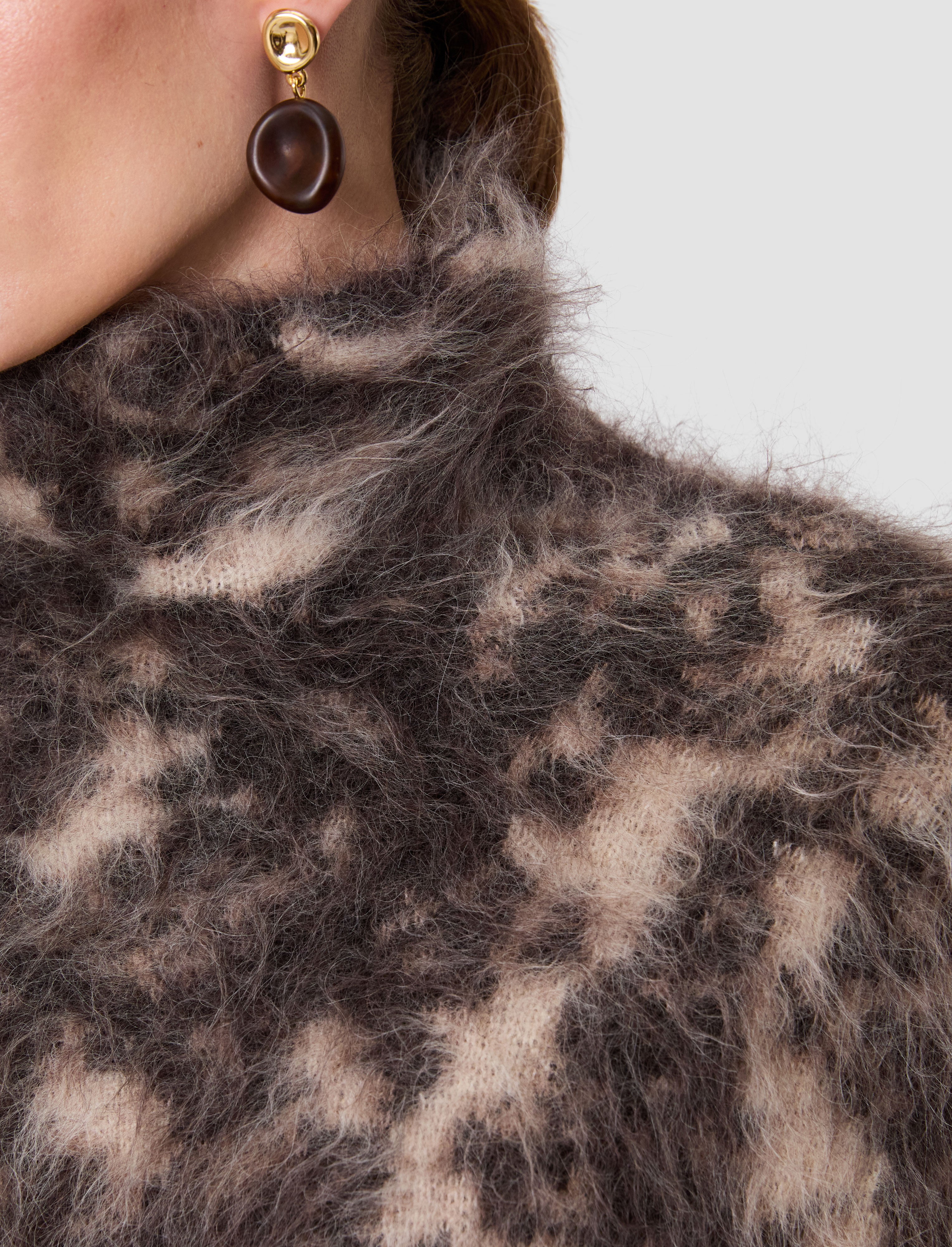 marron-pull-esme-en-alpaga-duveteux-JOSEPH