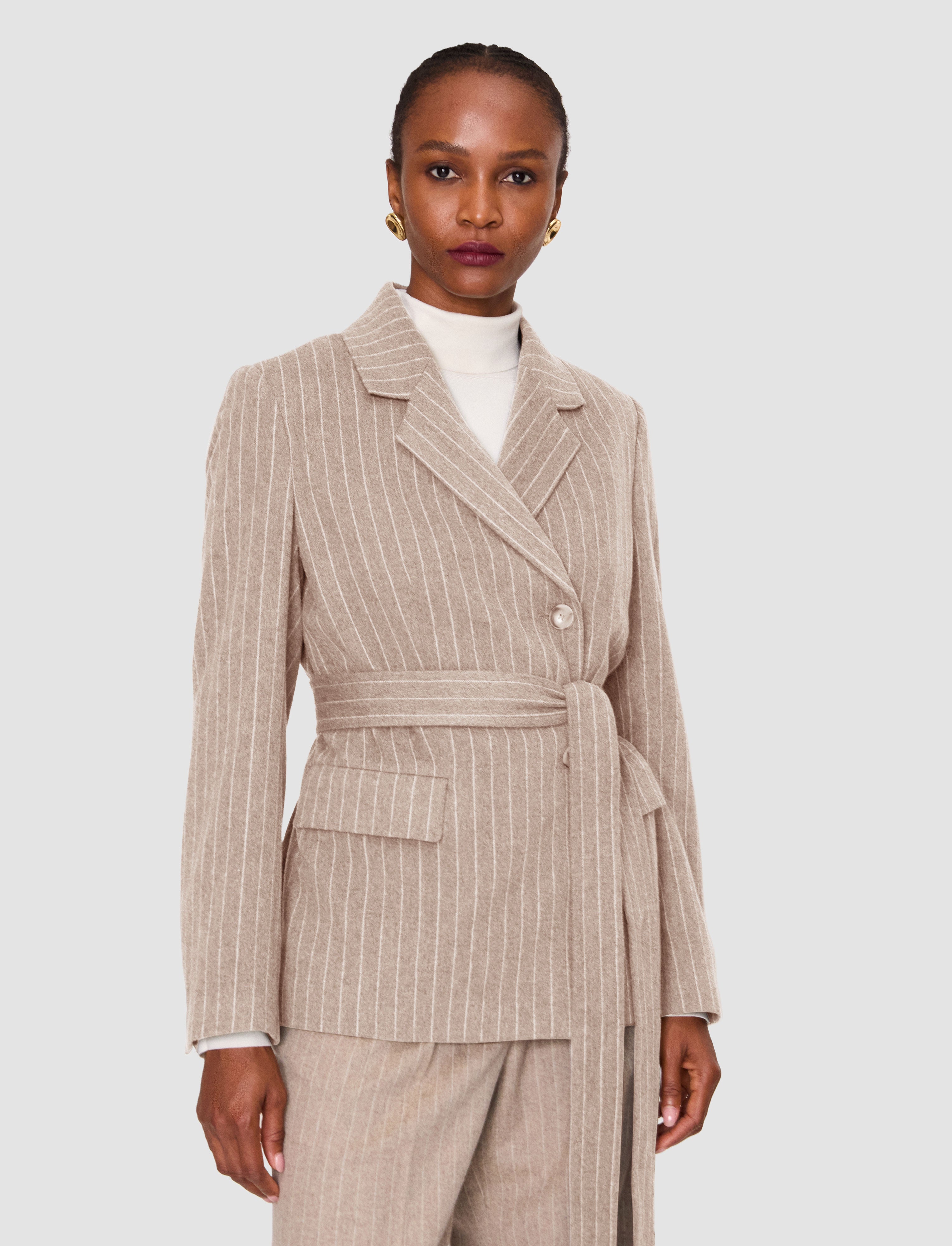 beige-veste-eulie-en-laine-et-cachemire-JOSEPH