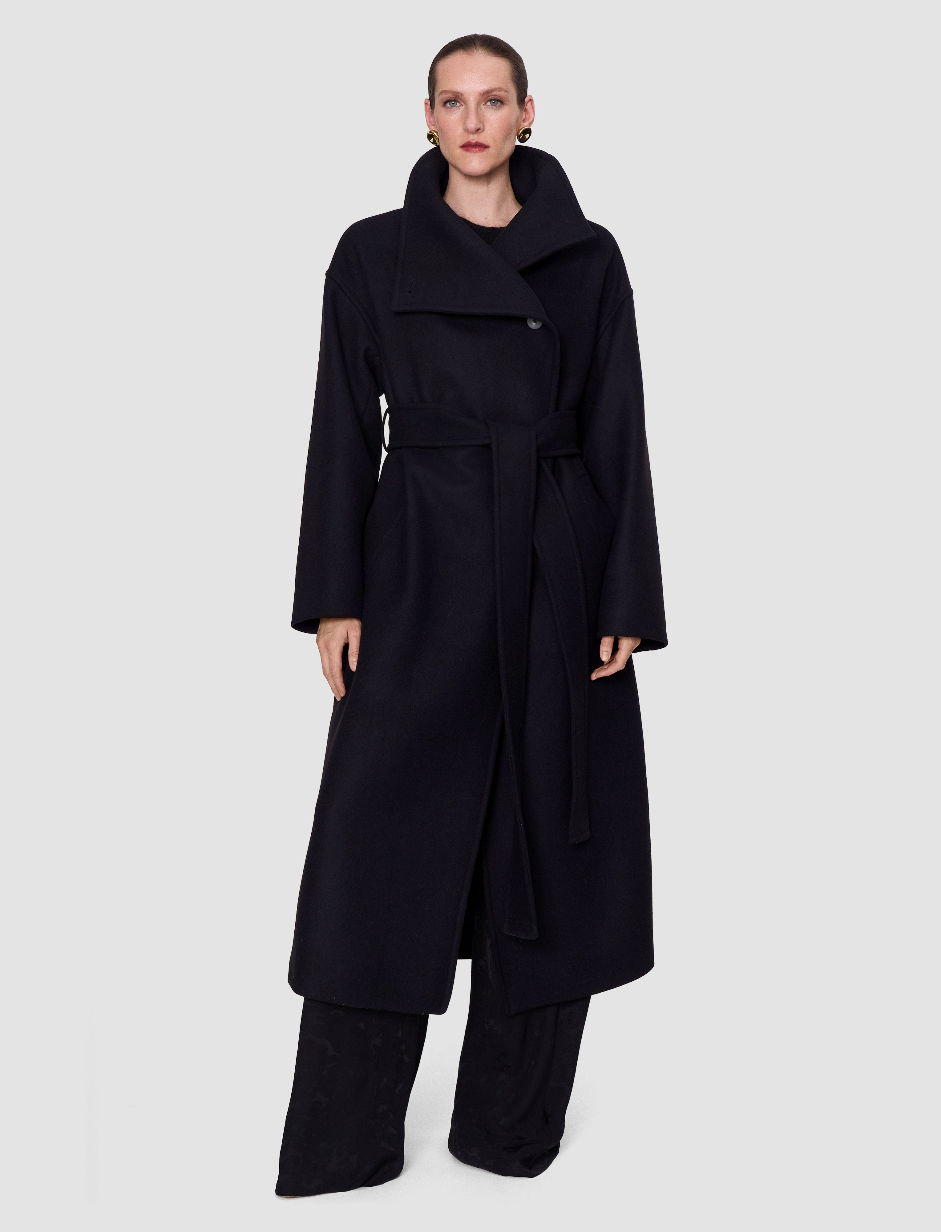 noir-manteau-fiore-en-melange-de-laine-JOSEPH